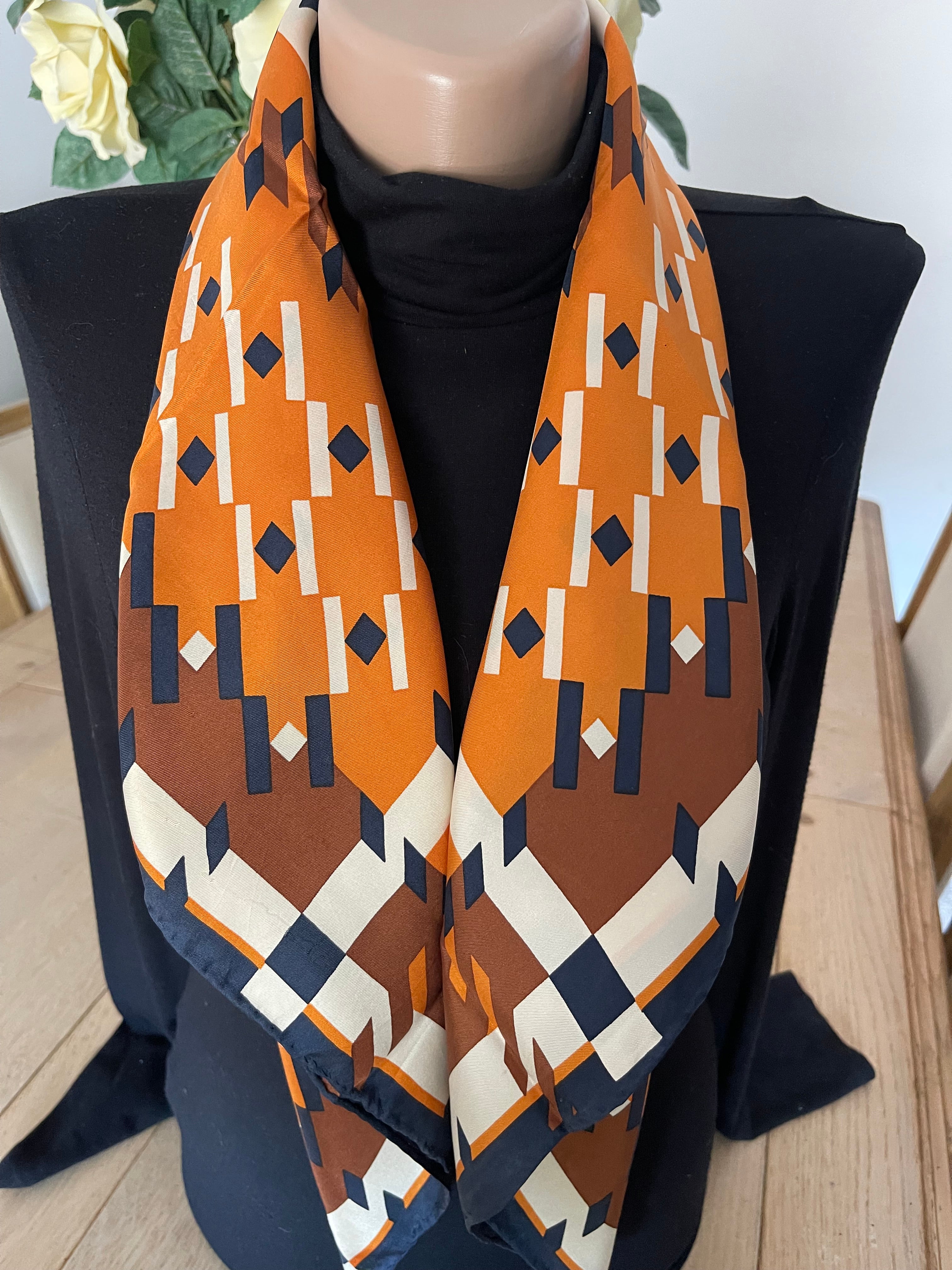 Atelier PARNASSE carré foulard scarf schal seide silk soie
