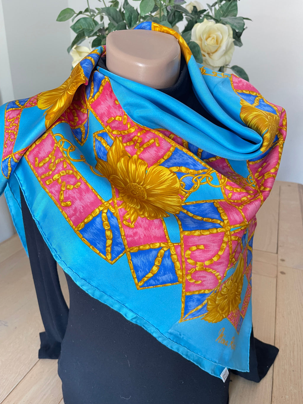 NINA RICCI carré foulard scarf seide soie silk