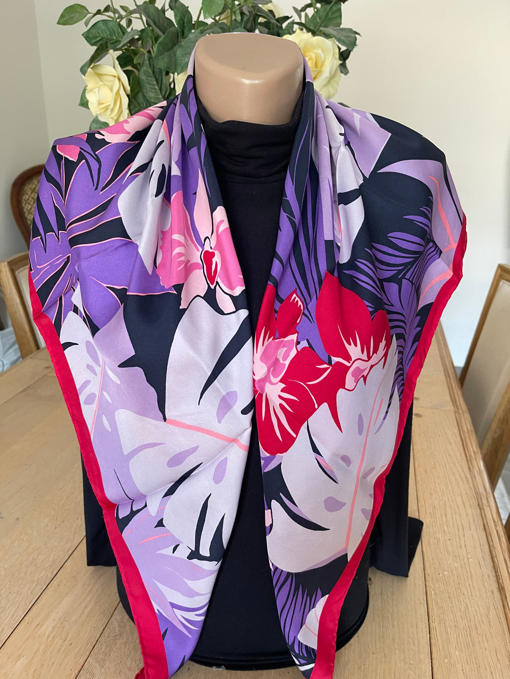 ESCADA carré foulard schal sjaal seide silk soie