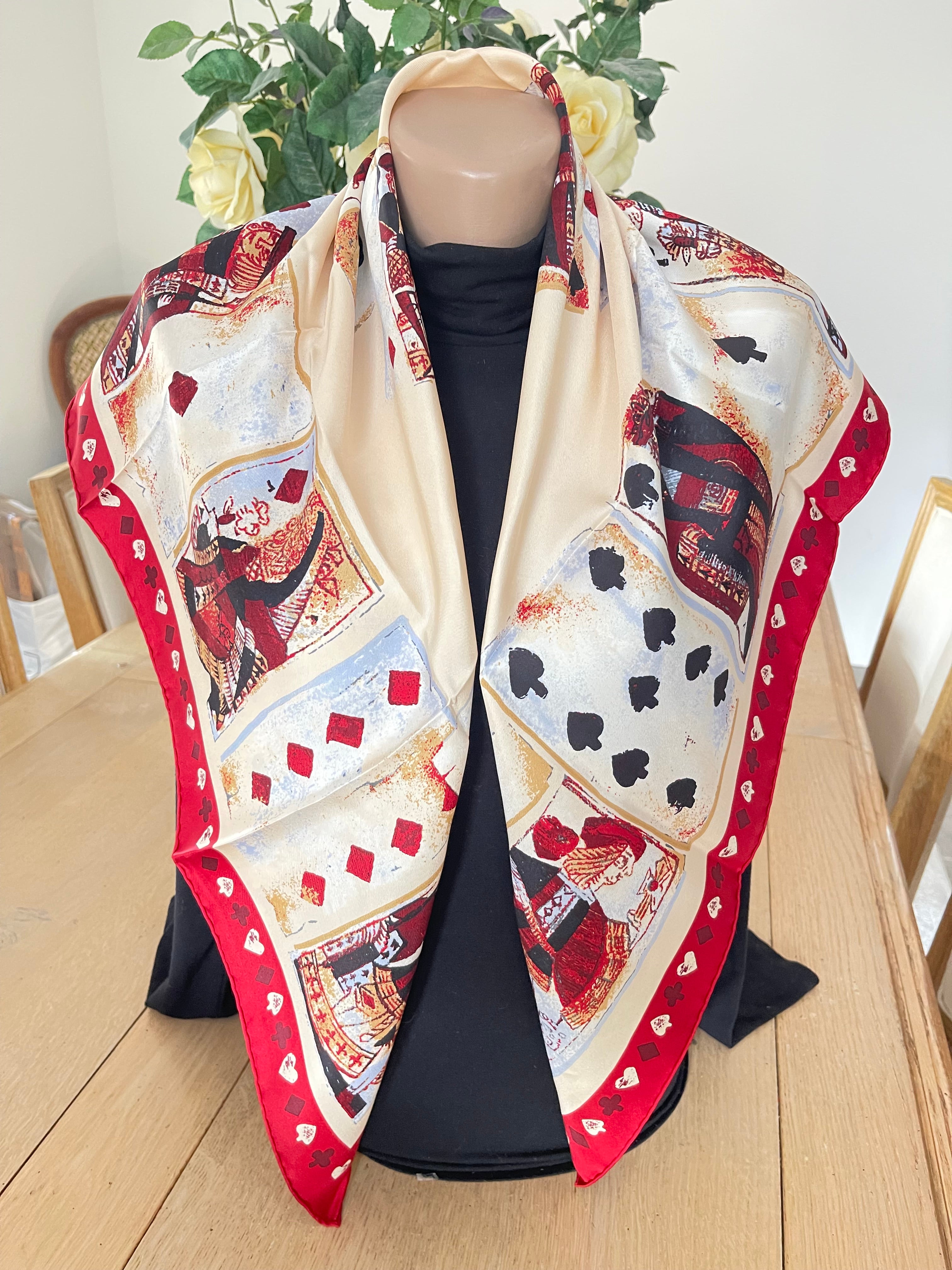 Musee de la Carte à Jouer carré foulard schal sjaal seide silk