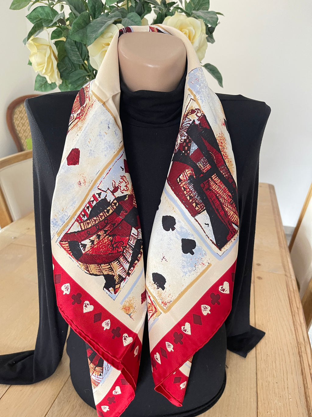 Musee de la Carte à Jouer carré foulard schal sjaal seide silk