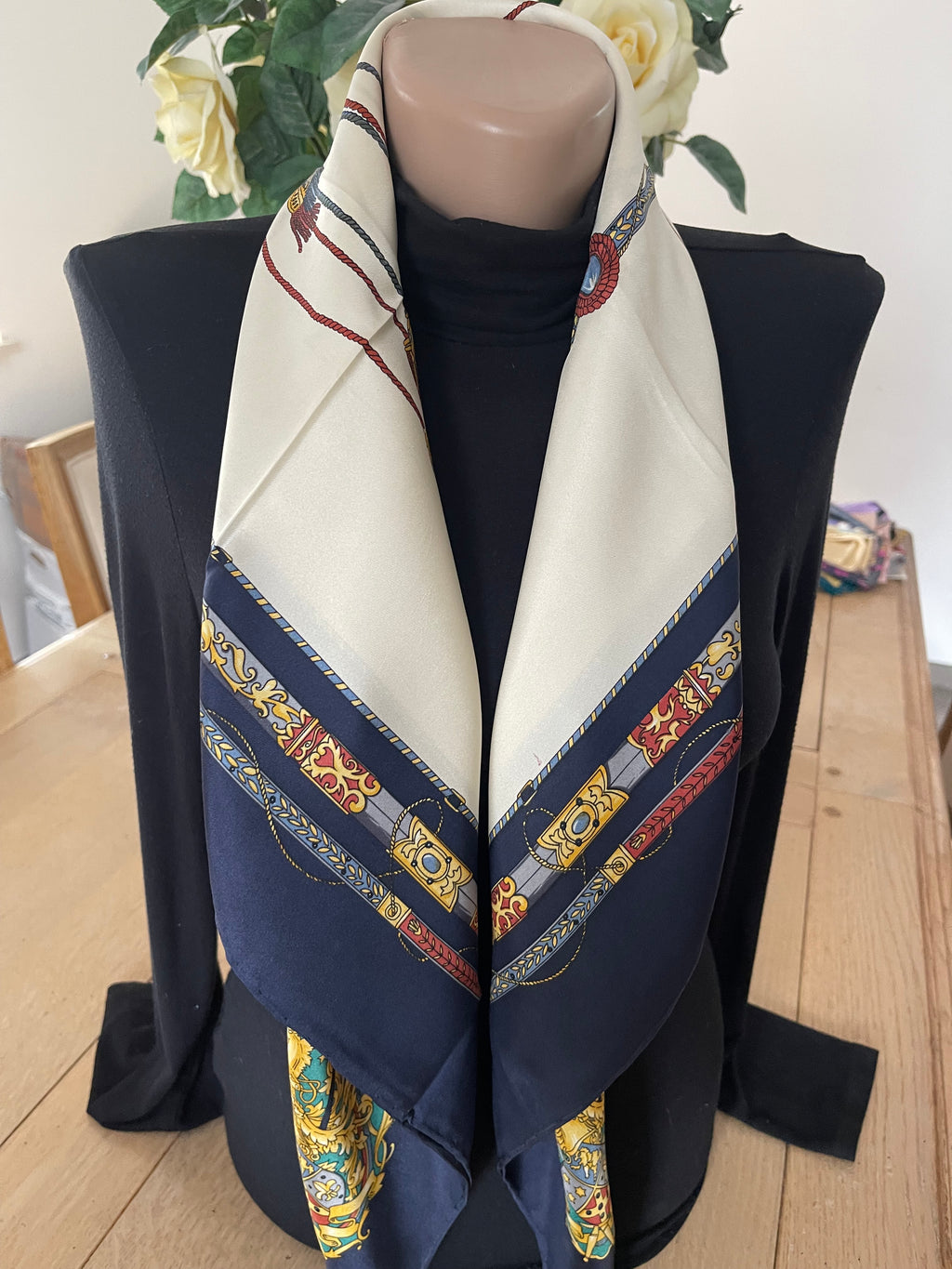 Seiden Tuch carré foulard scarf schal seide soie silk