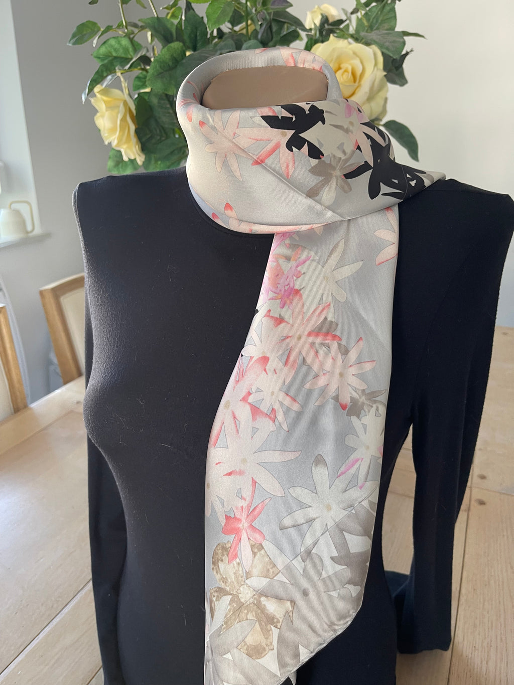 BULGARI carré foulard scarf sjaal schal seide soie silk