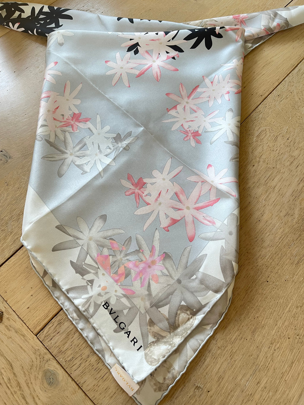 BULGARI carré foulard scarf sjaal schal seide soie silk