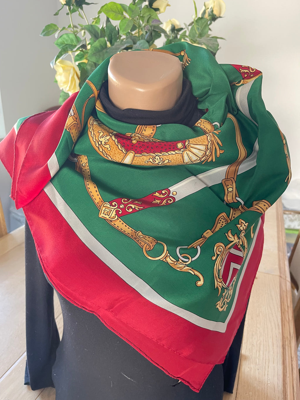 Silk scarf green carré foulard schal sjaal seide soie silk