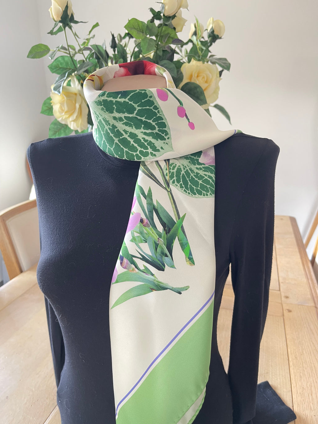SERICA WATCH carré foulard schal scarf sjaal seide silk soie