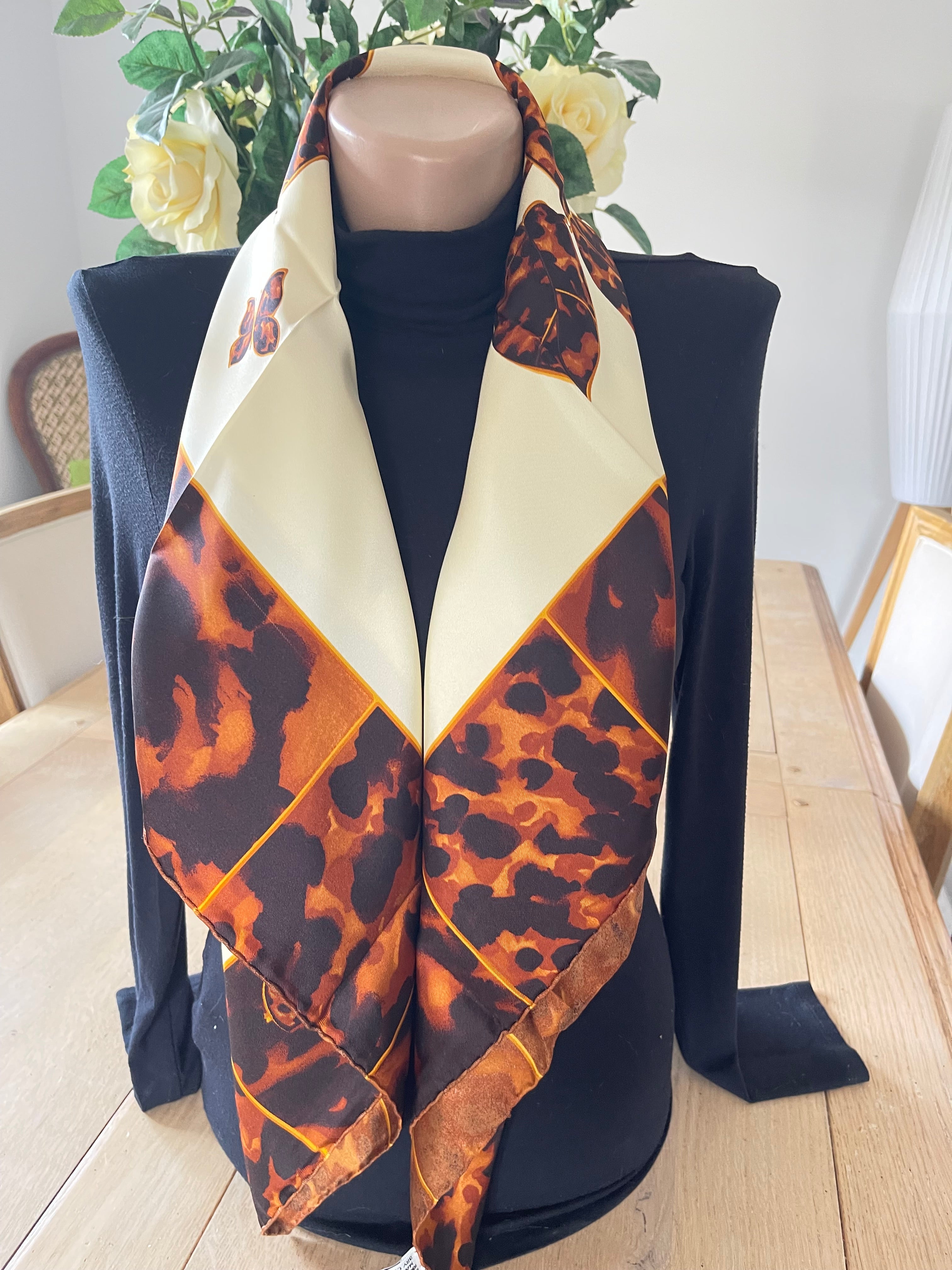 NINA RICCI carré foulard schal scarf sjaal seide silk soie