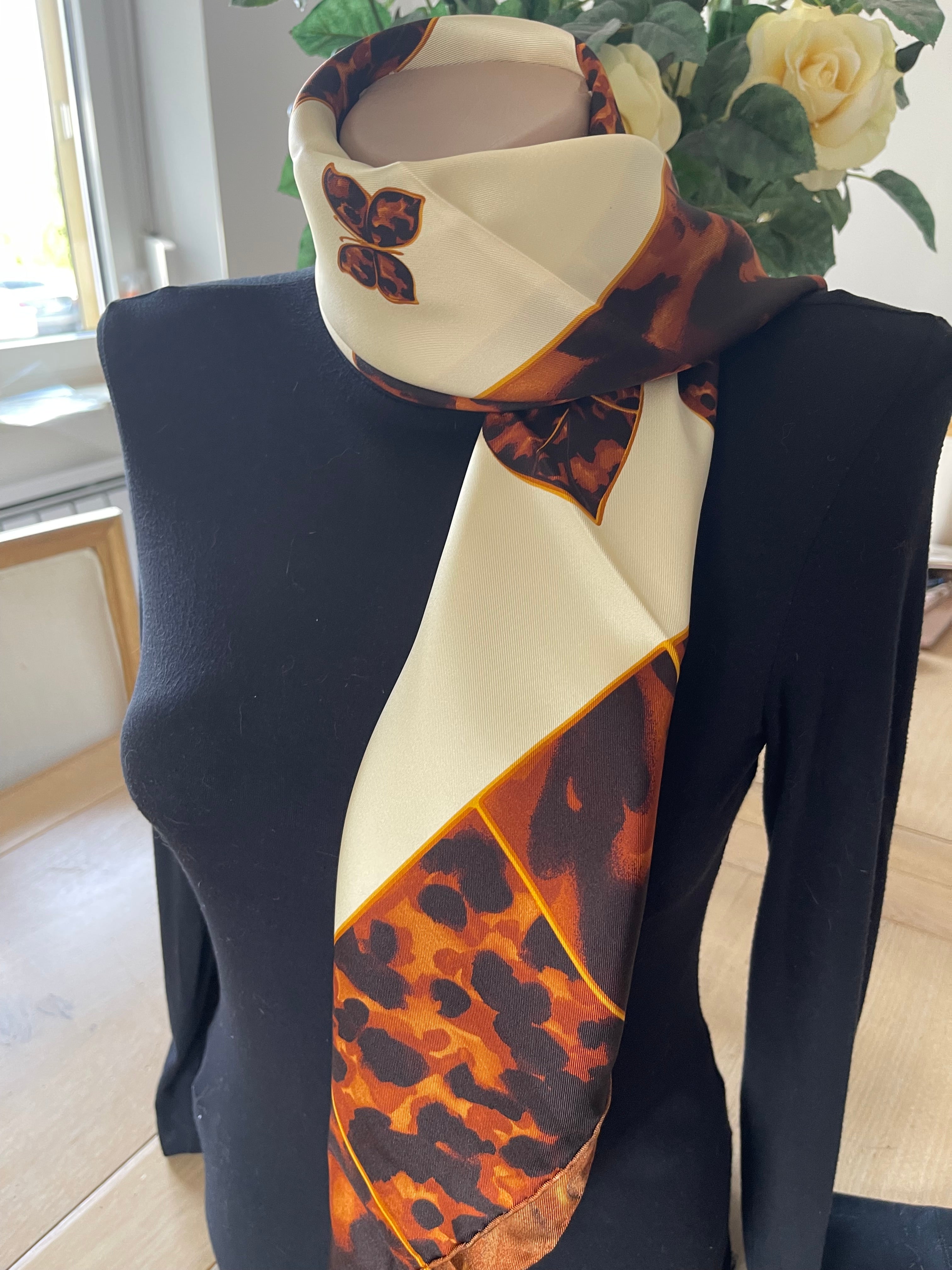 NINA RICCI carré foulard schal scarf sjaal seide silk soie