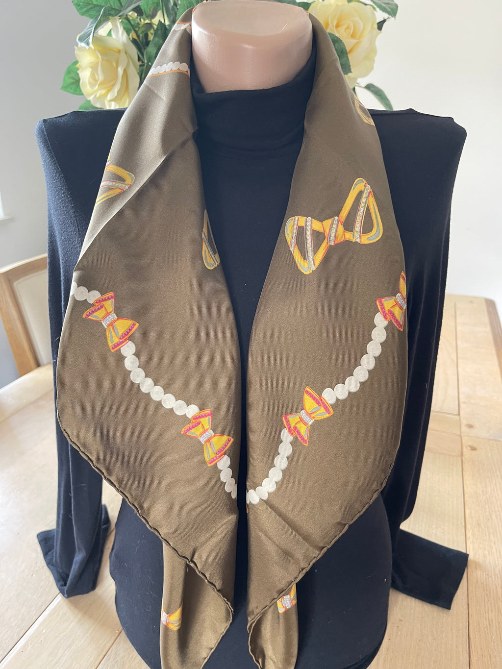 NINA RICCI scarf foulard carré schal sjaal seide silk soie