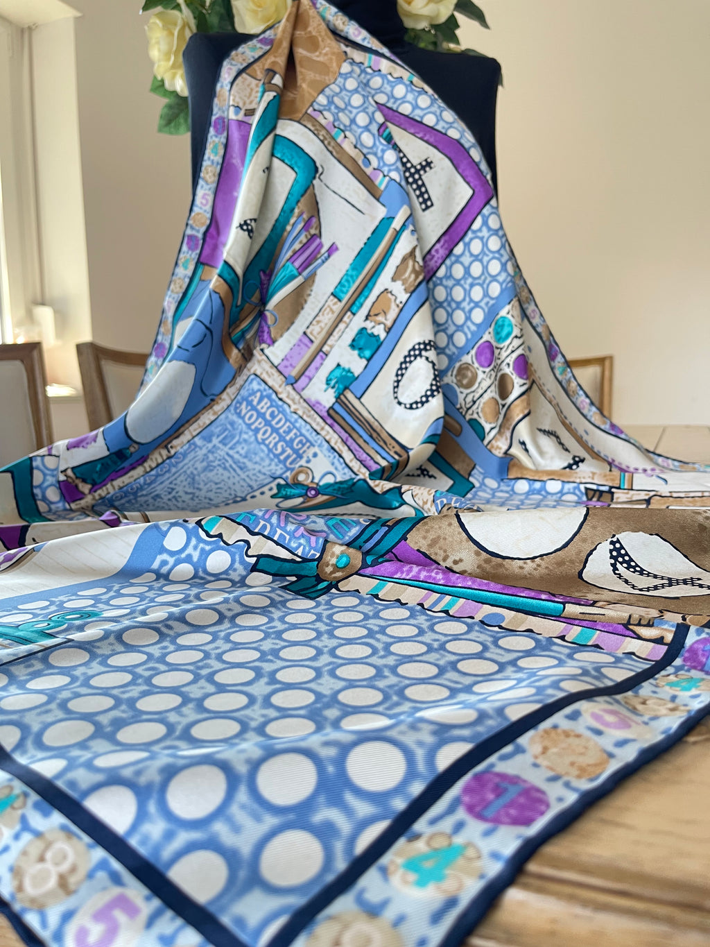 AKEL foulard scarf carré schal sjaal seide silk soie