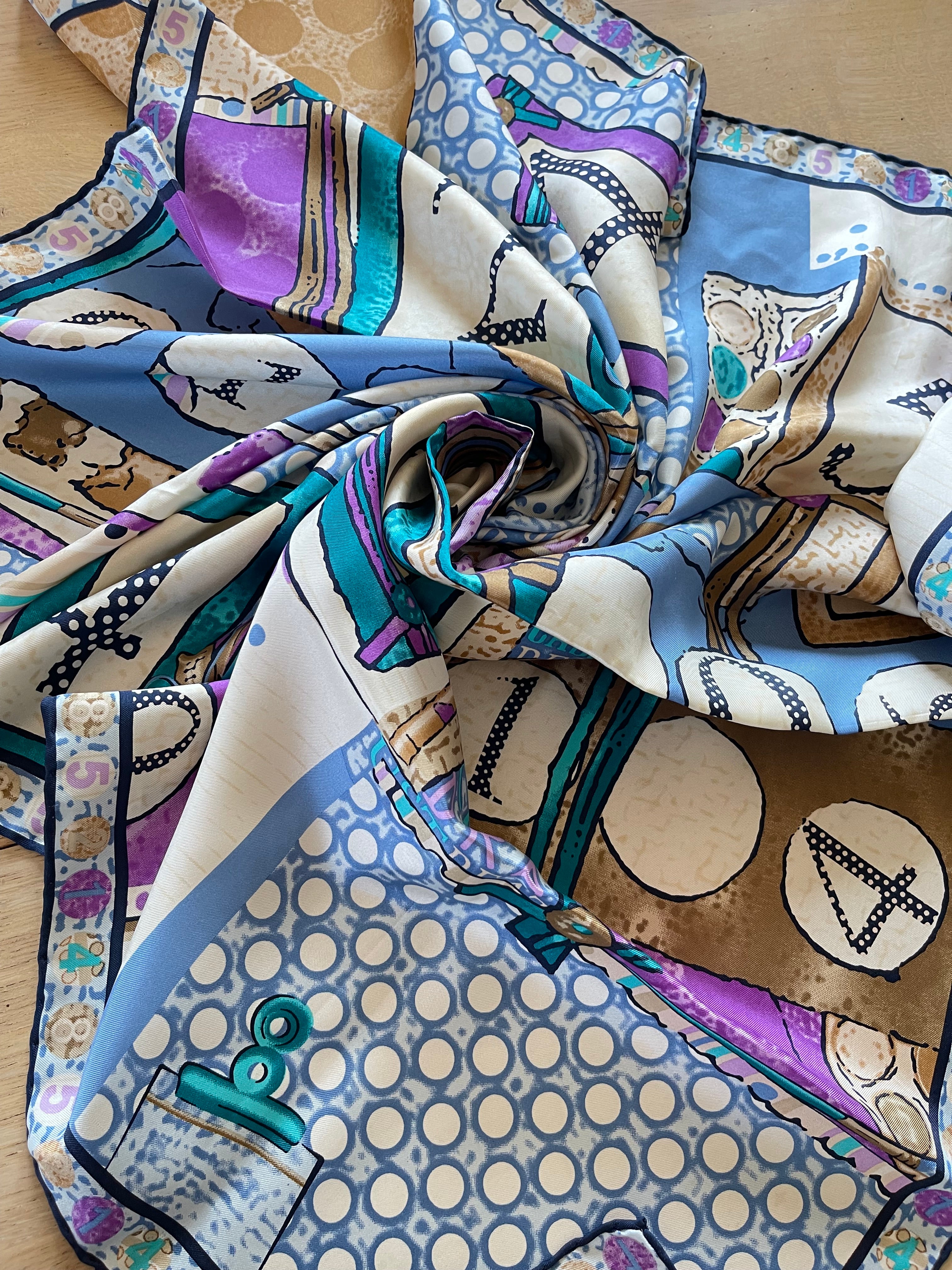 AKEL foulard scarf carré schal sjaal seide silk soie