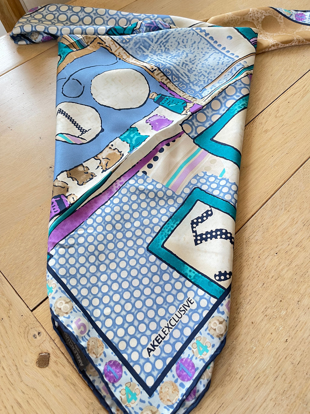 AKEL foulard scarf carré schal sjaal seide silk soie