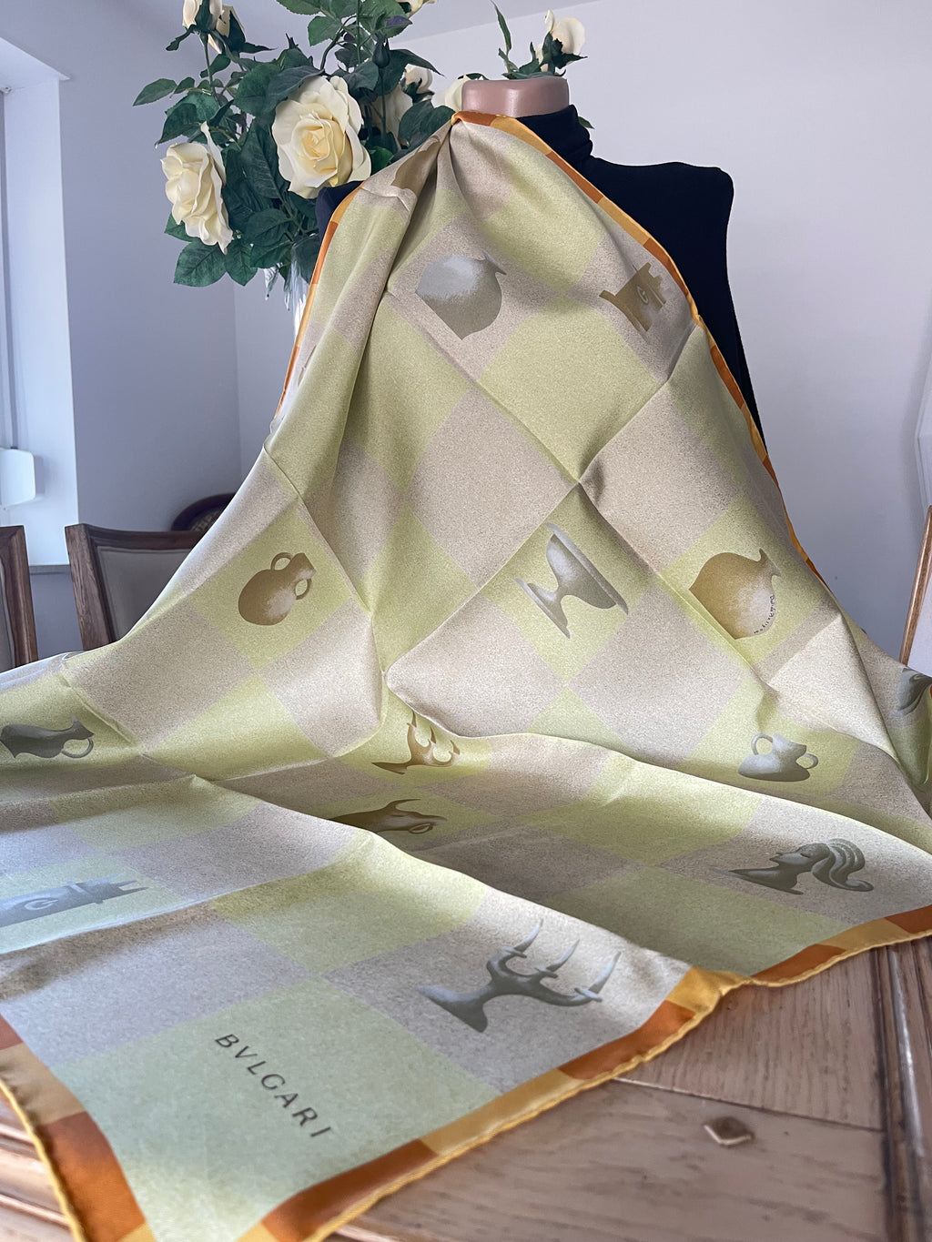 BULGARI carré foulard scarf schal sjaal seide soie silk