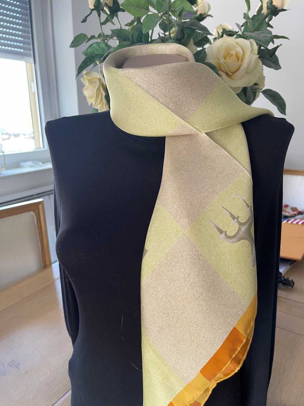 BULGARI carré foulard scarf schal sjaal seide soie silk