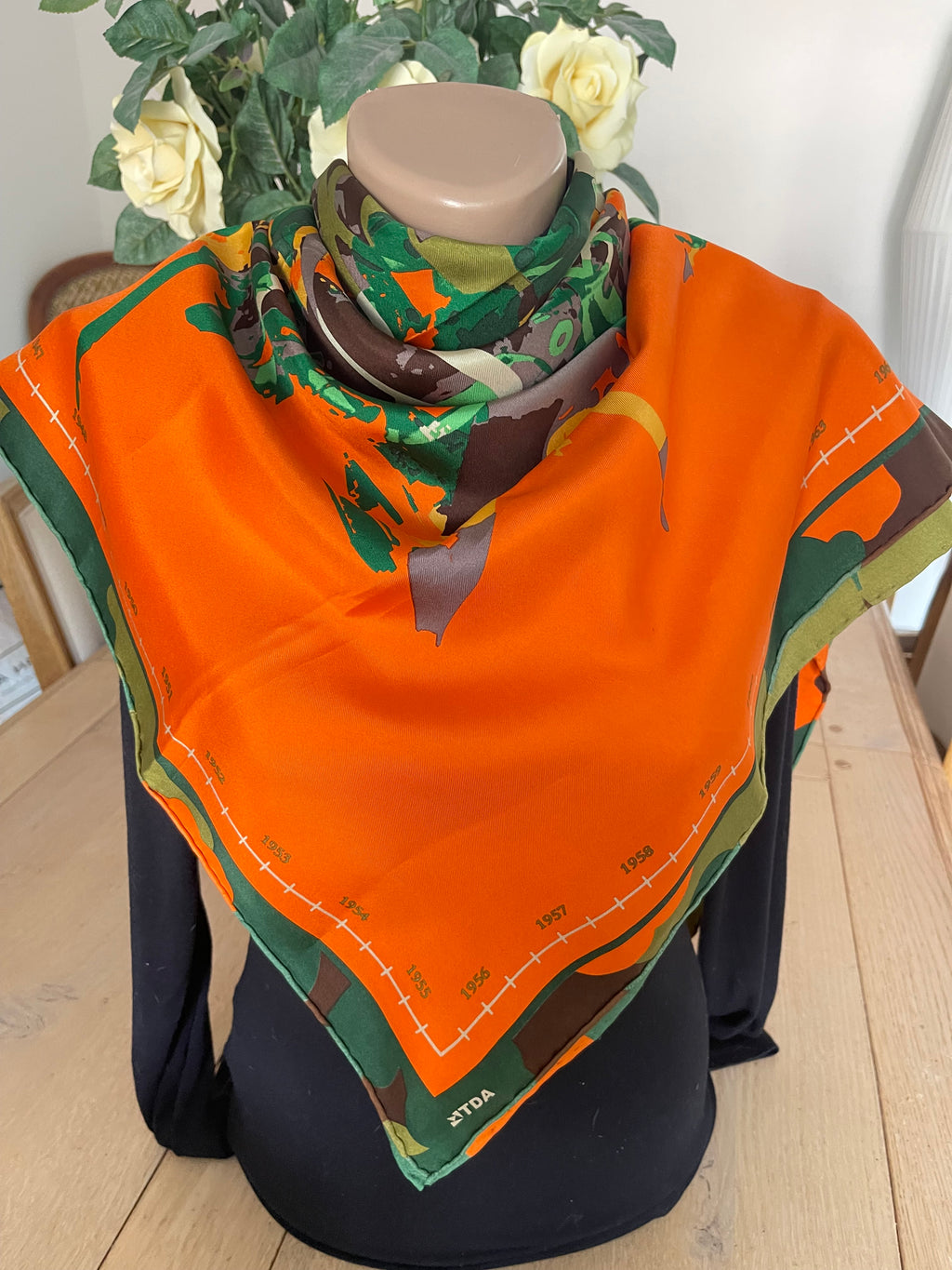 TDA carré foulard scarf schal seide soie silk