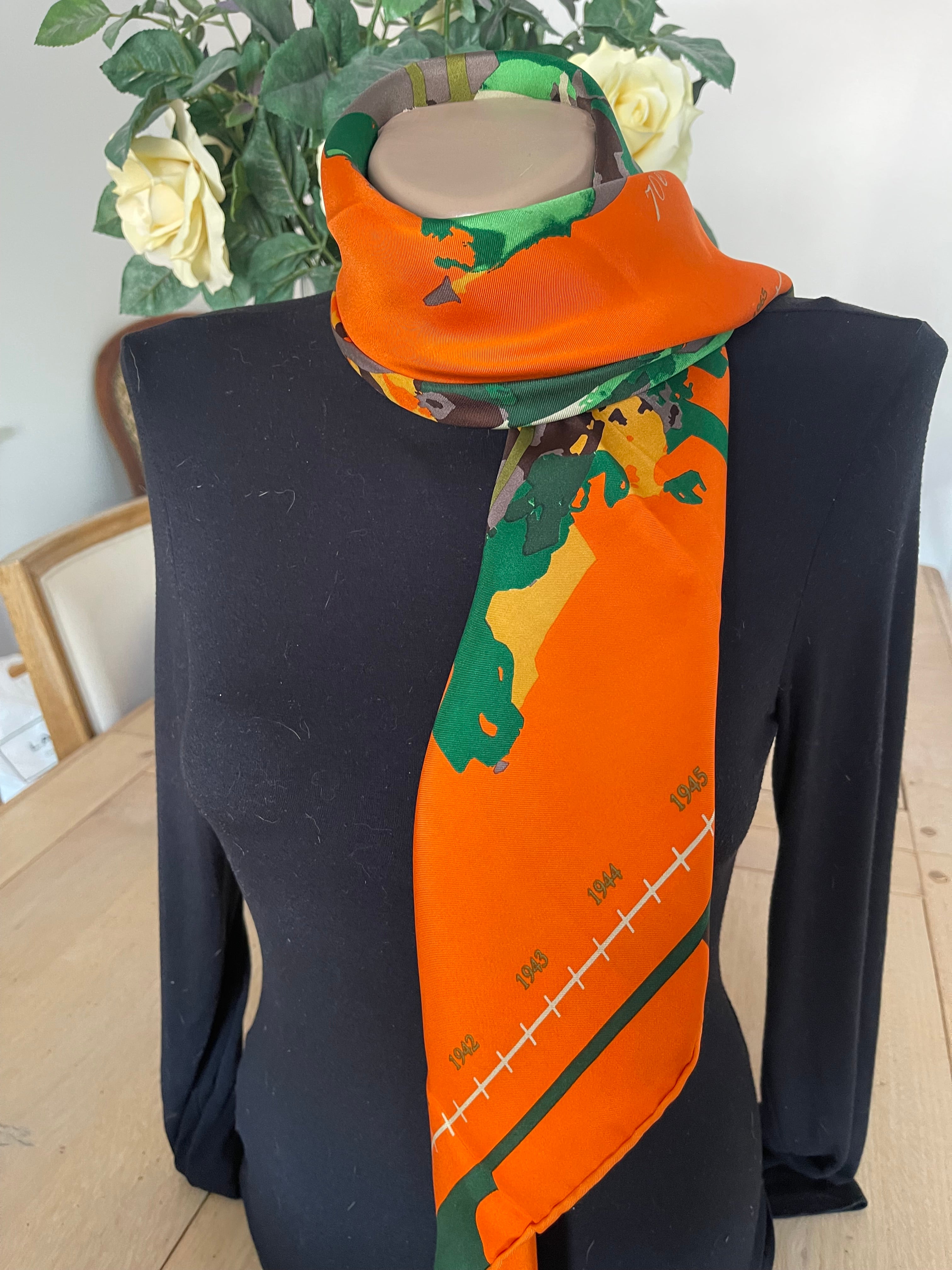 TDA carré foulard scarf schal seide soie silk