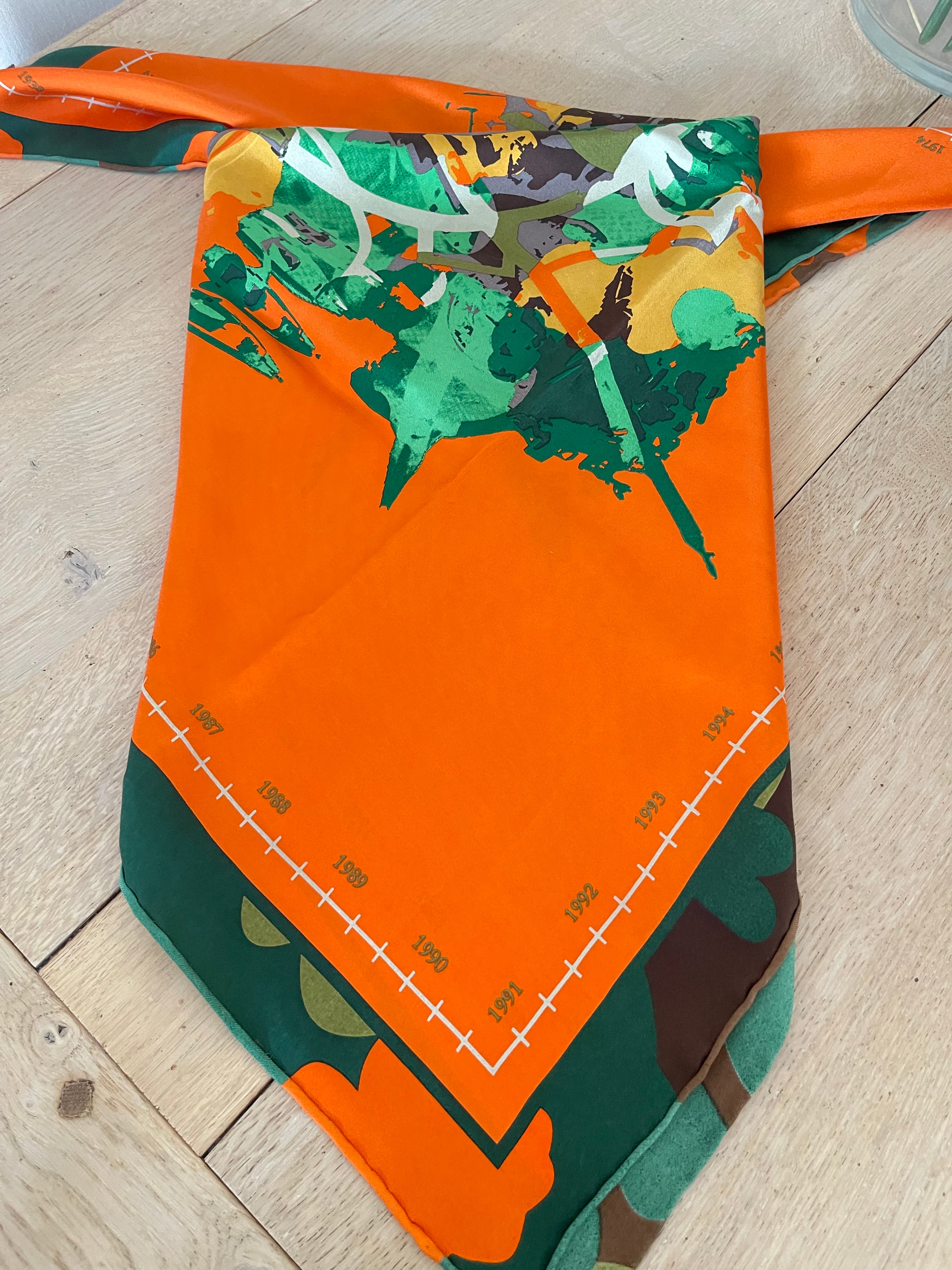 TDA carré foulard scarf schal seide soie silk