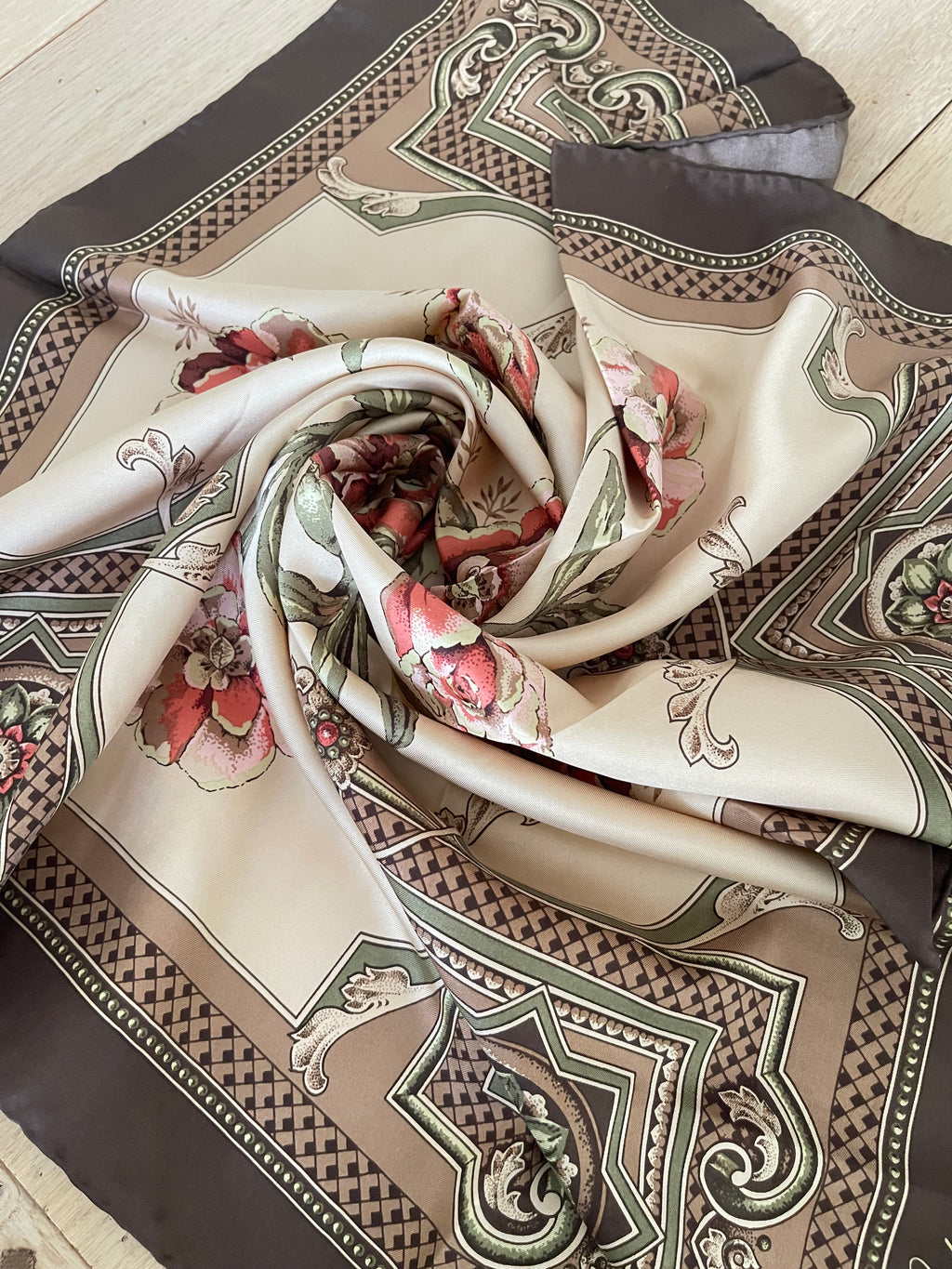 ESTEE LAUDER carré foulard scarf schal seide soie silk