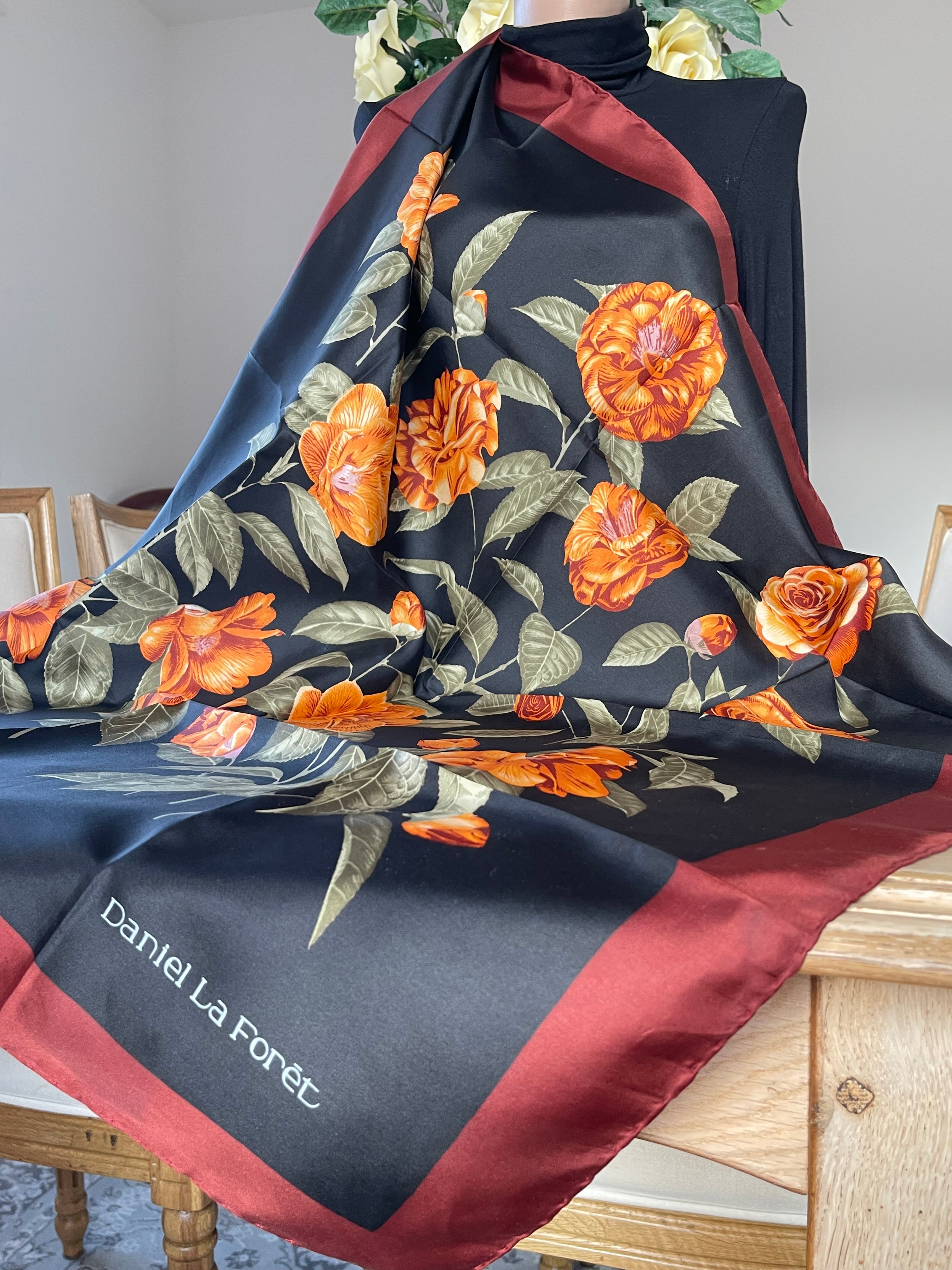 Daniel La Foret carré foulard scarf schal sjaal seide silk soie