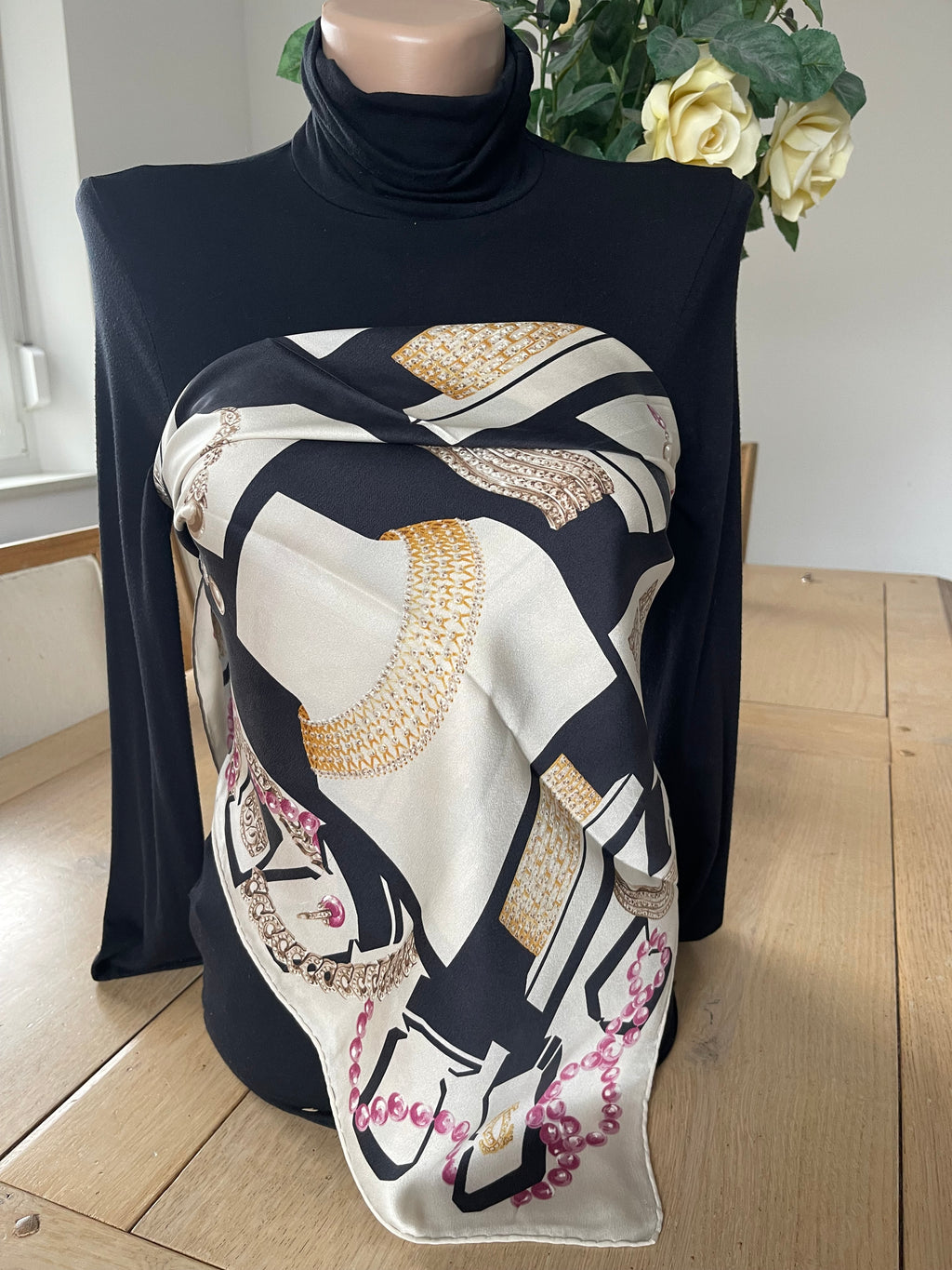 Cartier foulard scarf schal seide soie silk