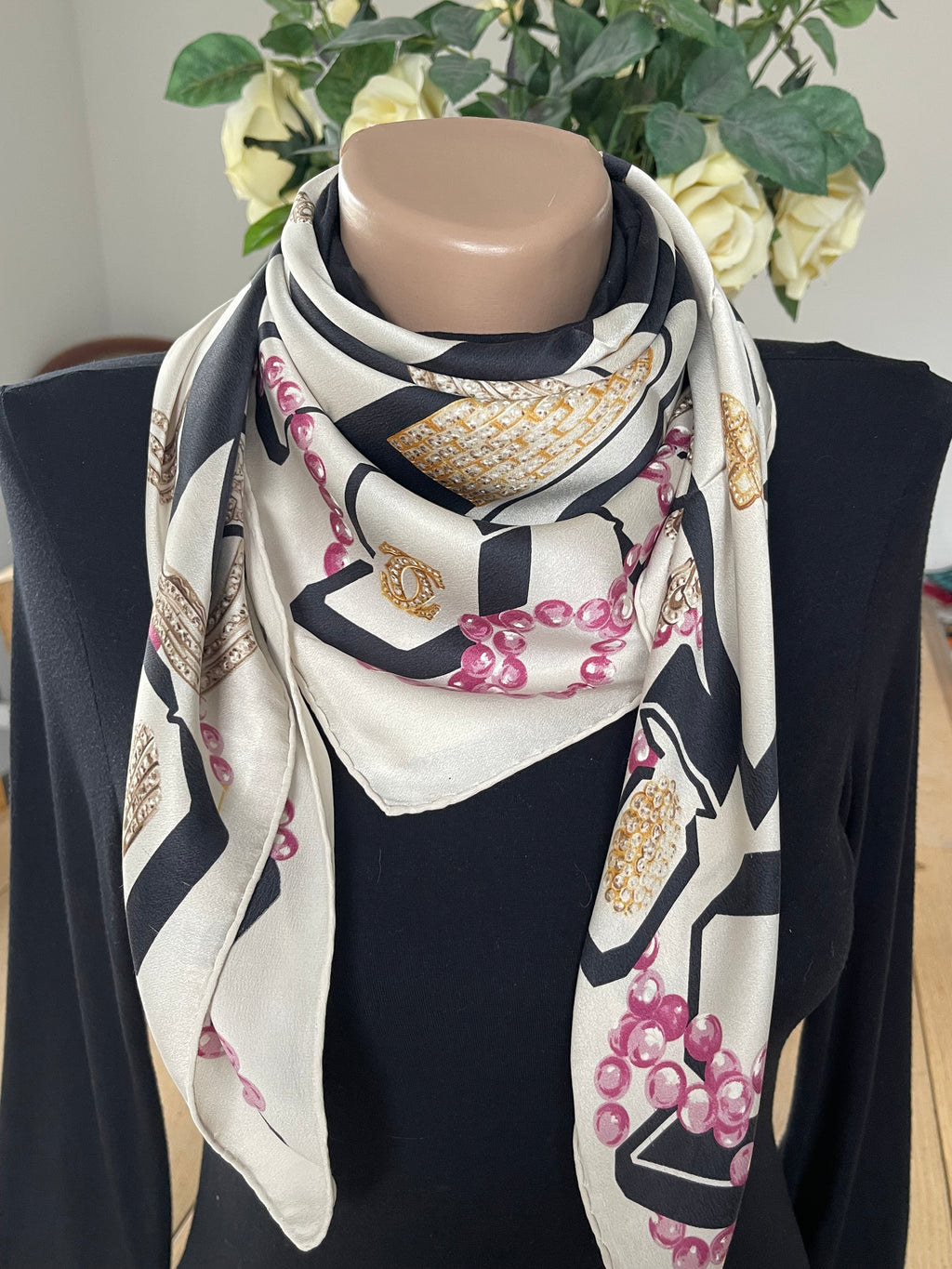 Cartier foulard scarf schal seide soie silk