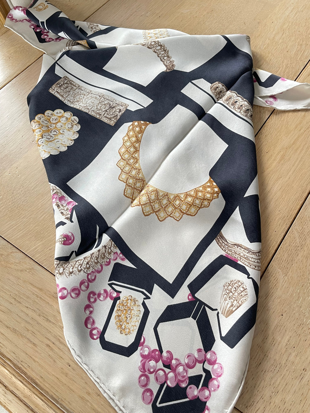 Cartier foulard scarf schal seide soie silk