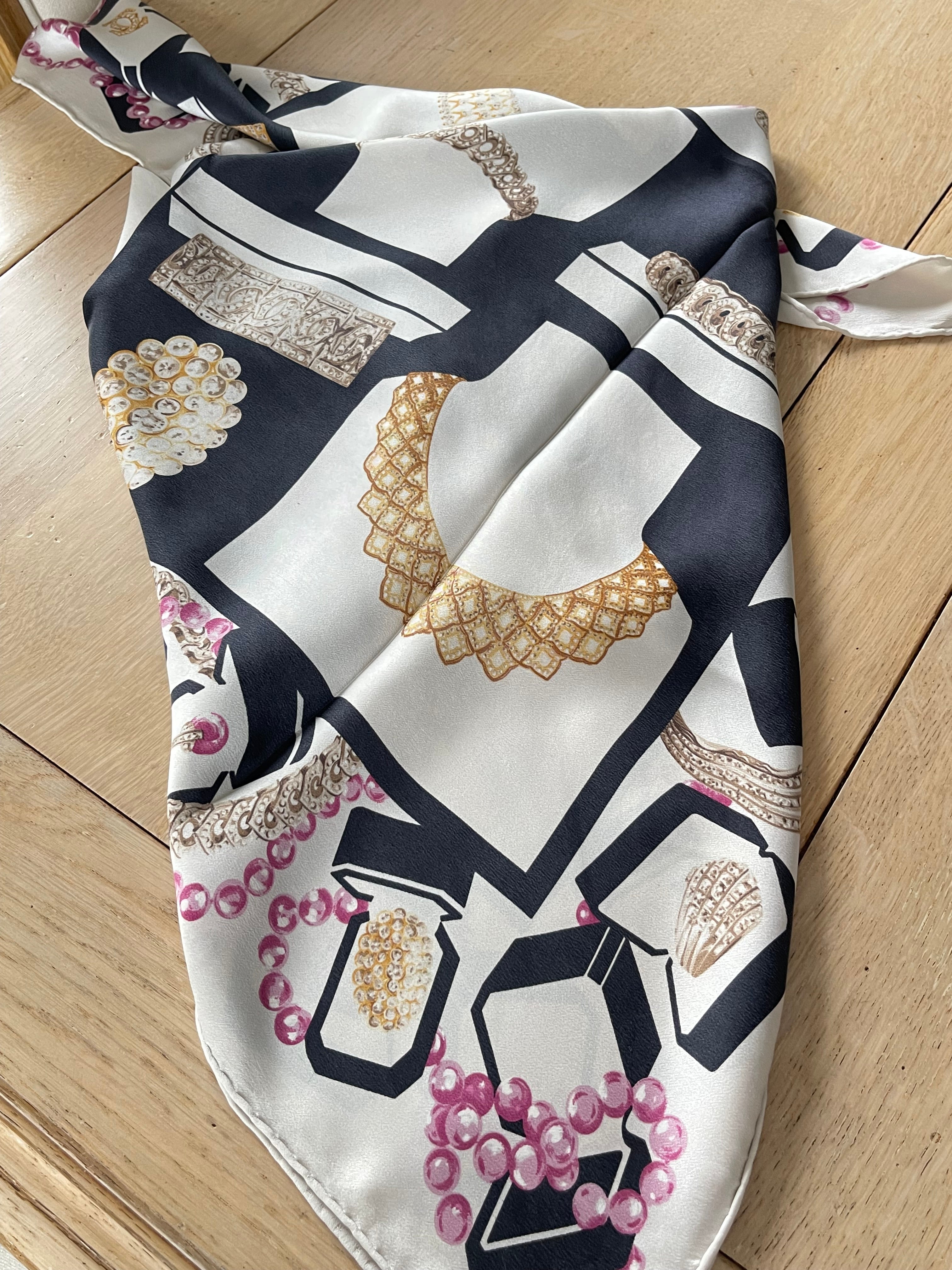 Cartier foulard scarf schal seide soie silk