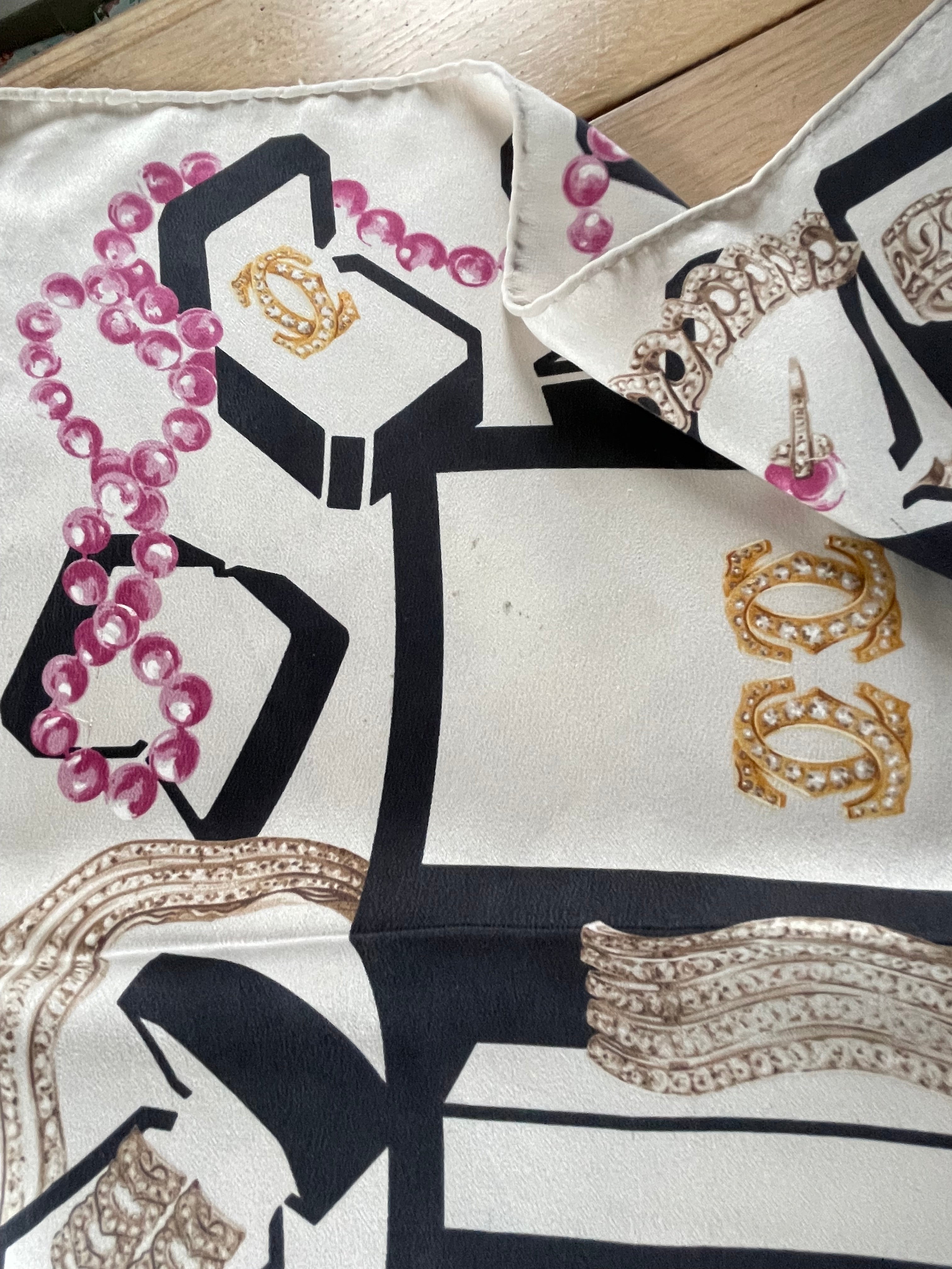 Cartier foulard scarf schal seide soie silk