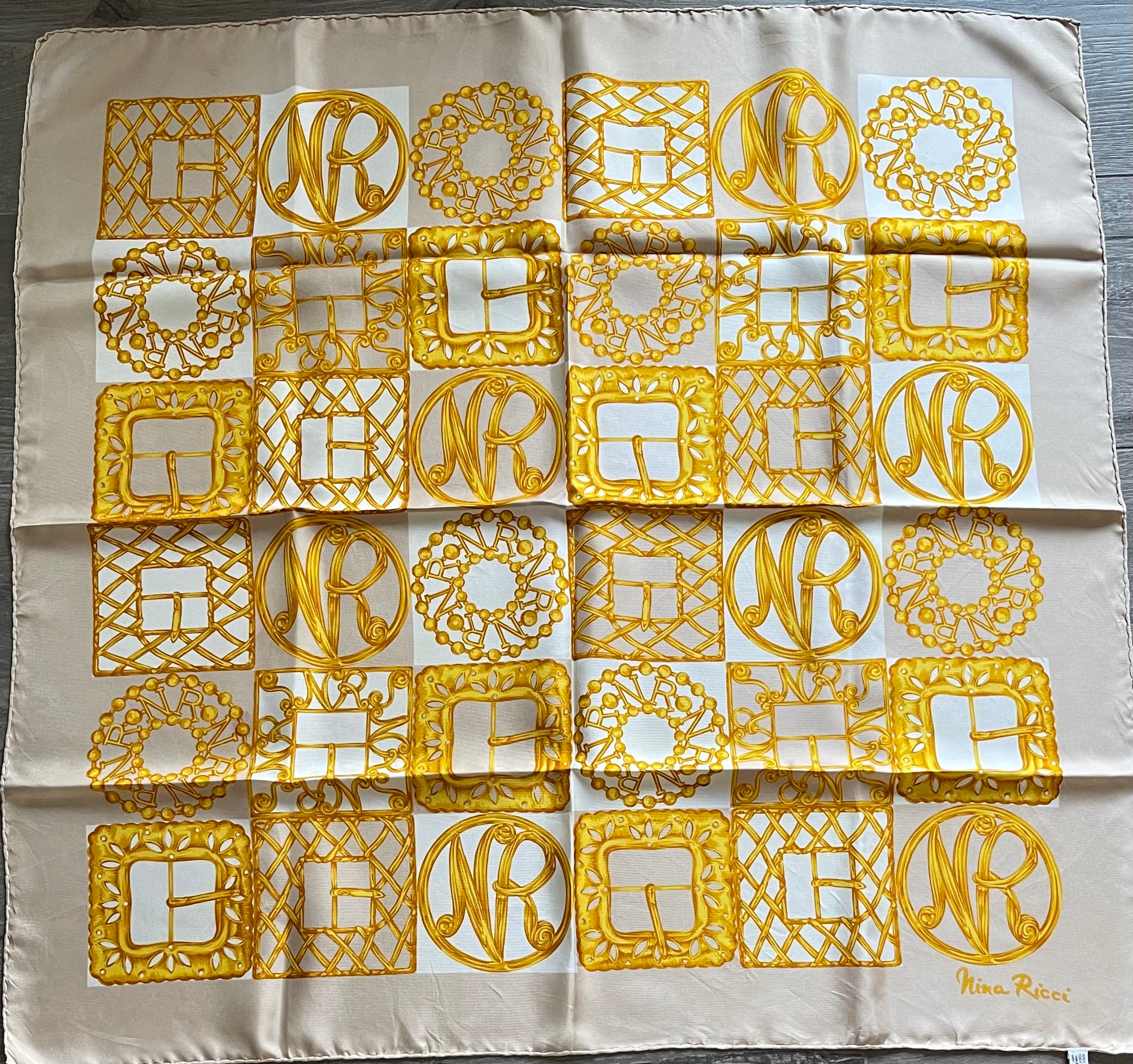 Nina Ricci foulard carré scarf schal sjaal seide silk soie