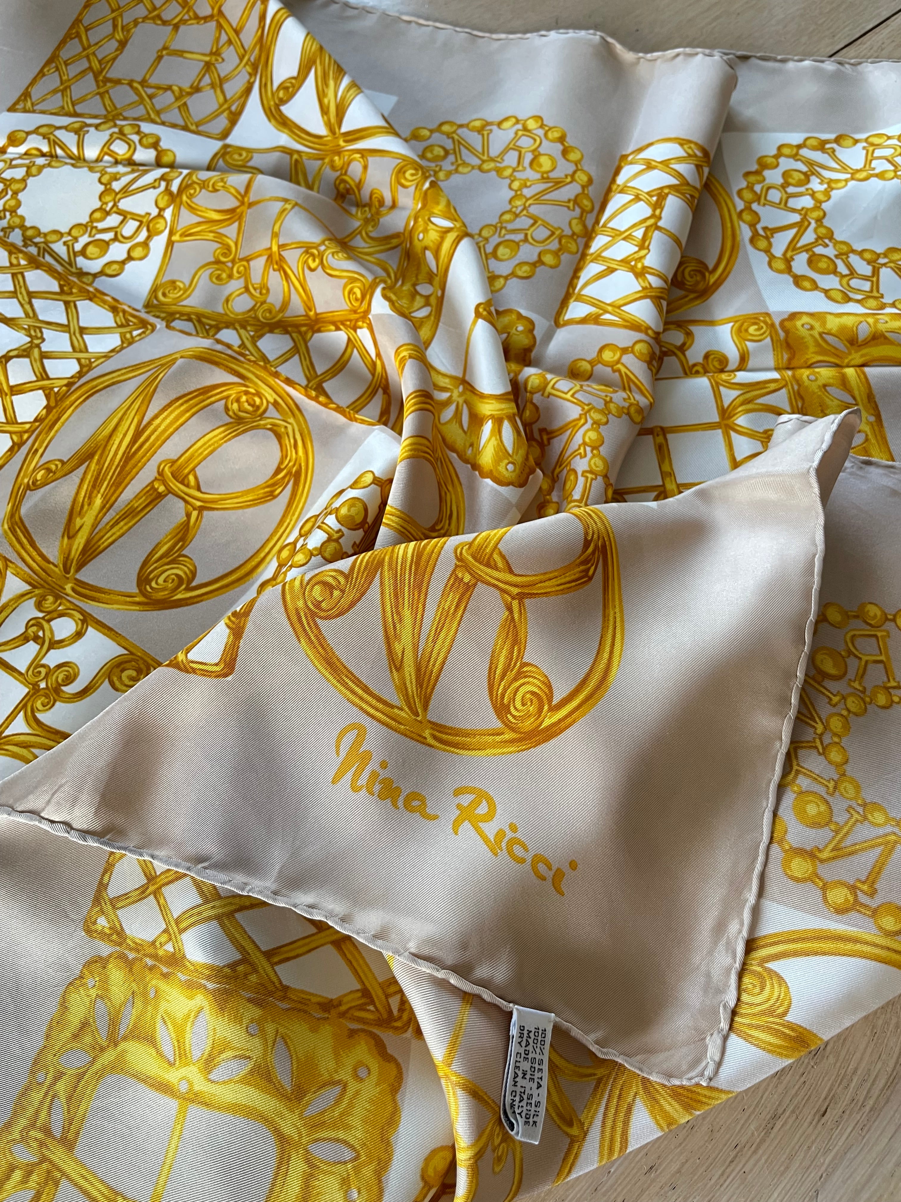 Nina Ricci foulard carré scarf schal sjaal seide silk soie