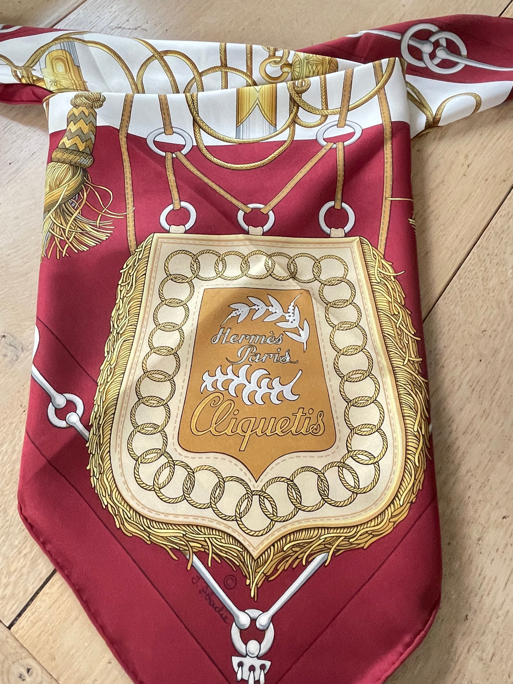 Foulard Carré HERMÈS en soie seide silk