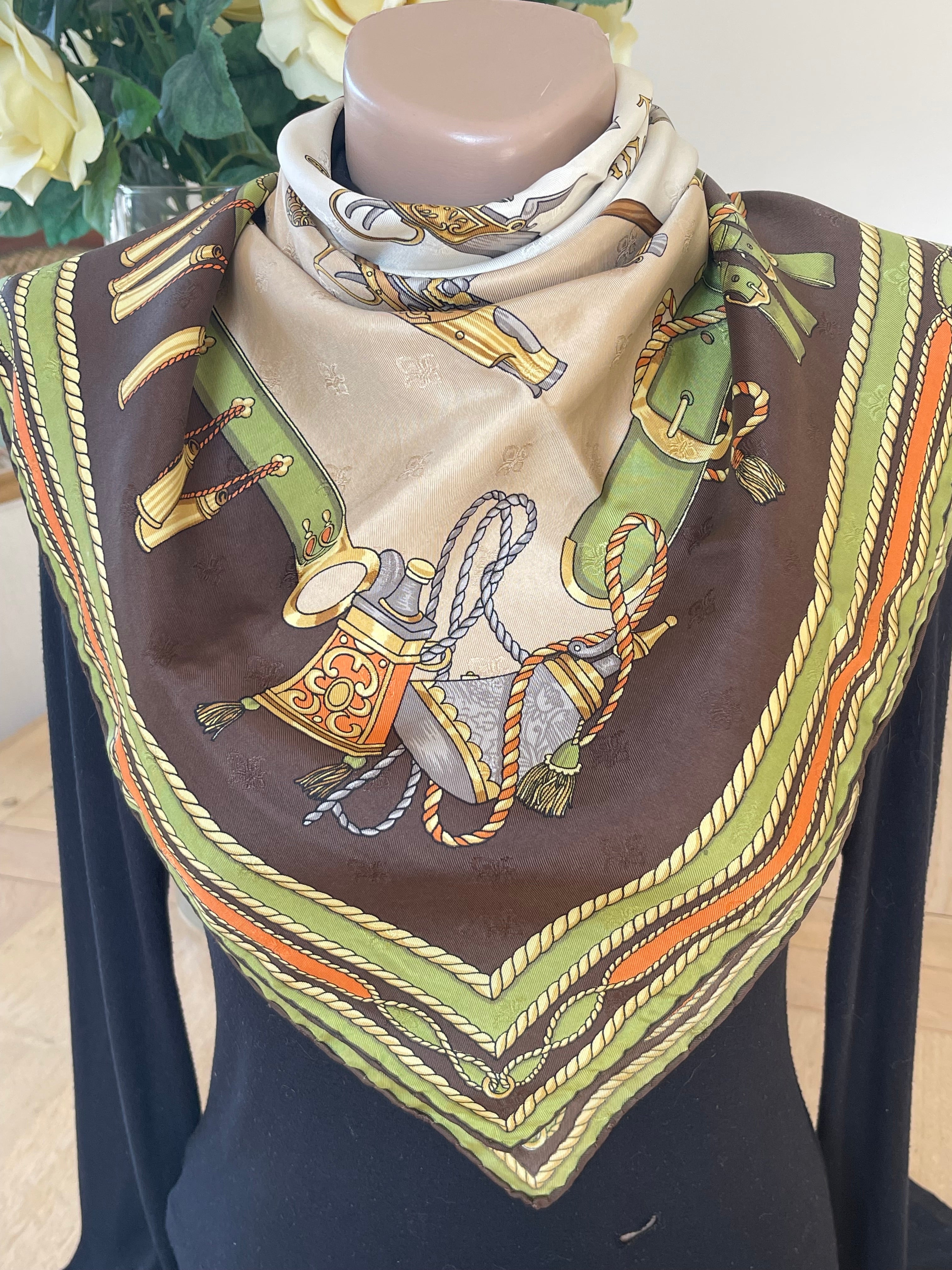 Bayron carré foulard scarf schal sjaal seide soie silk