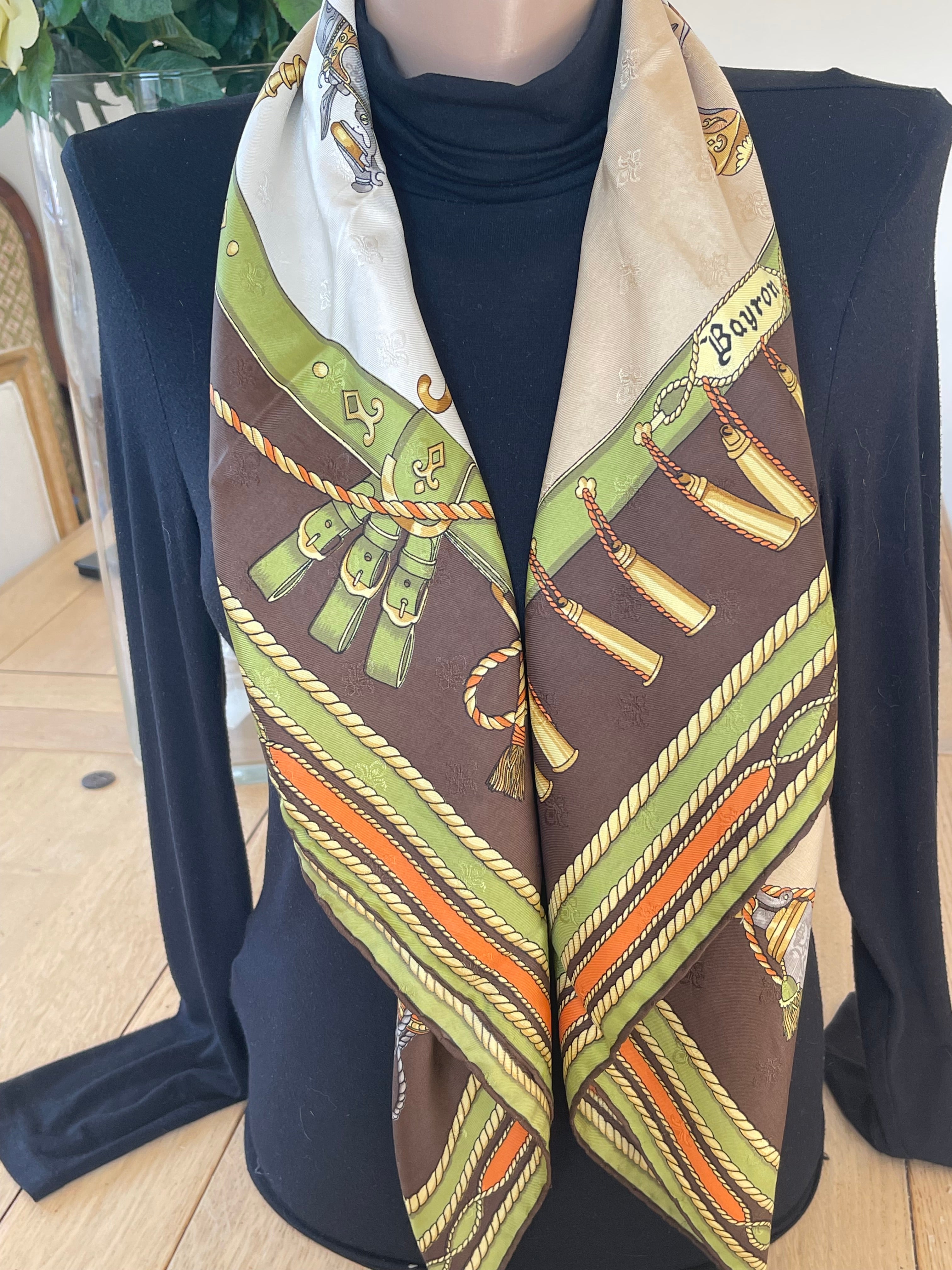 Bayron carré foulard scarf schal sjaal seide soie silk