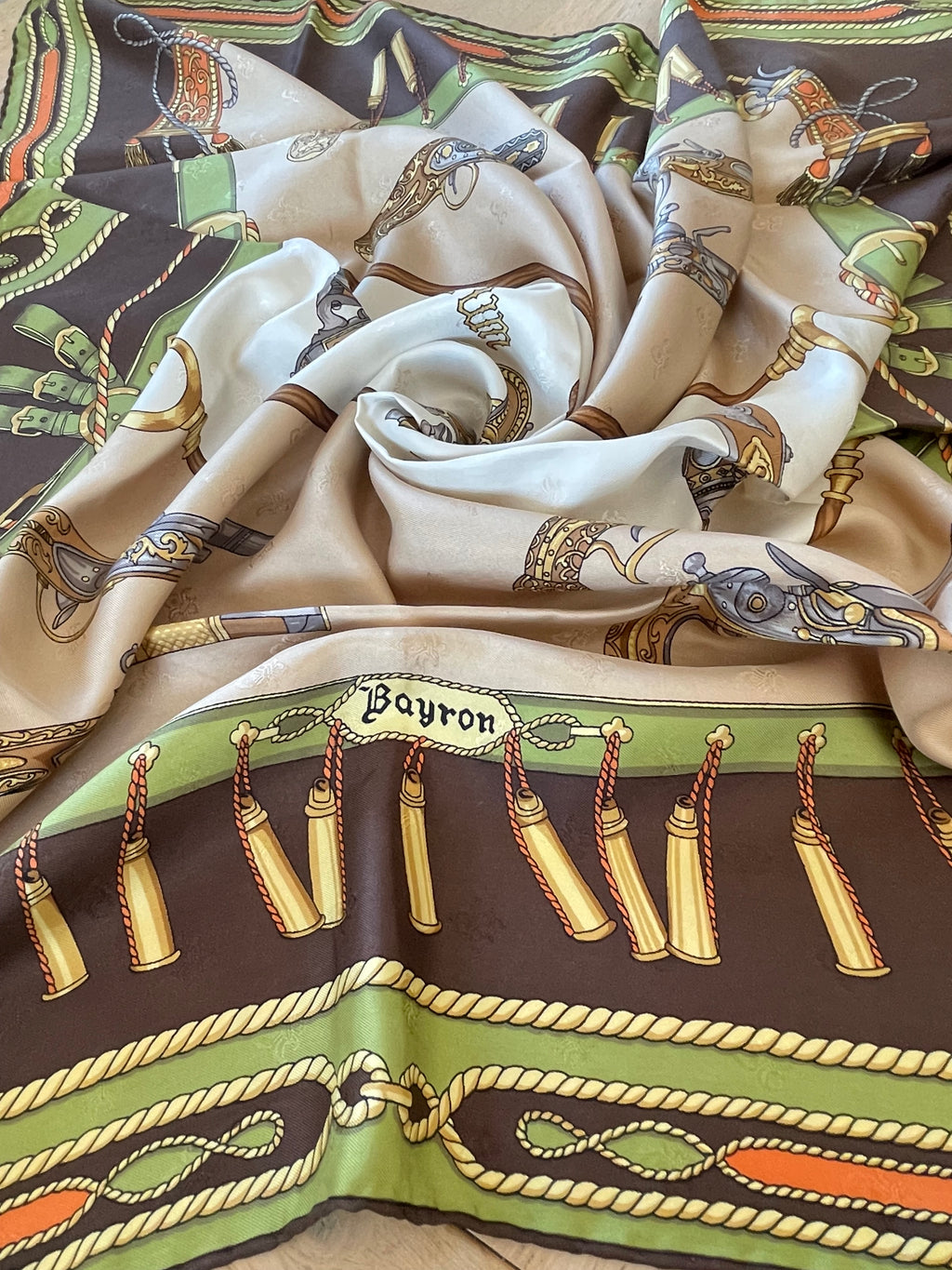 Bayron carré foulard scarf schal sjaal seide soie silk