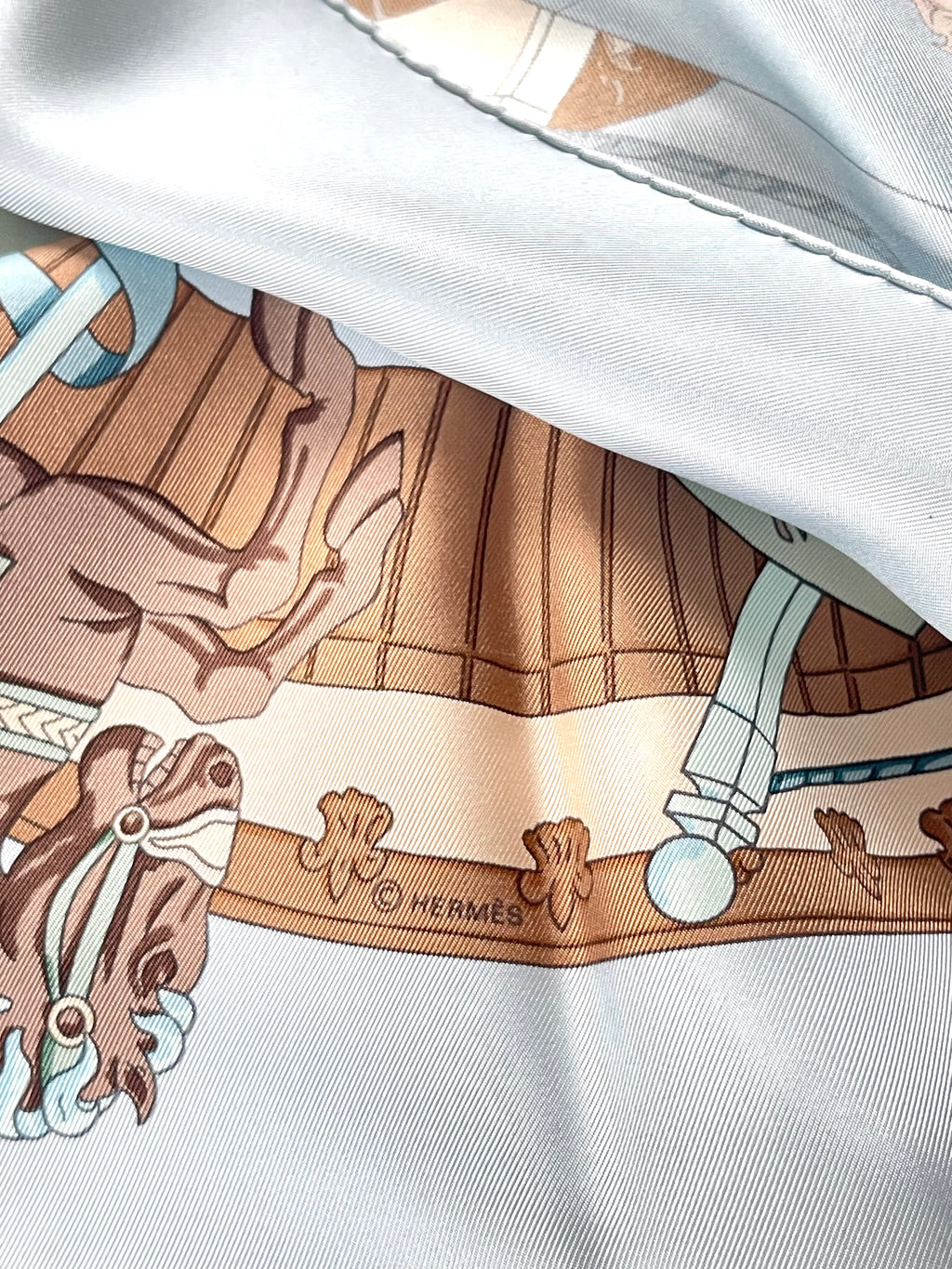 Foulard carré HERMÈS Musée Vivant signé Silk SCARF seide seda seta schal