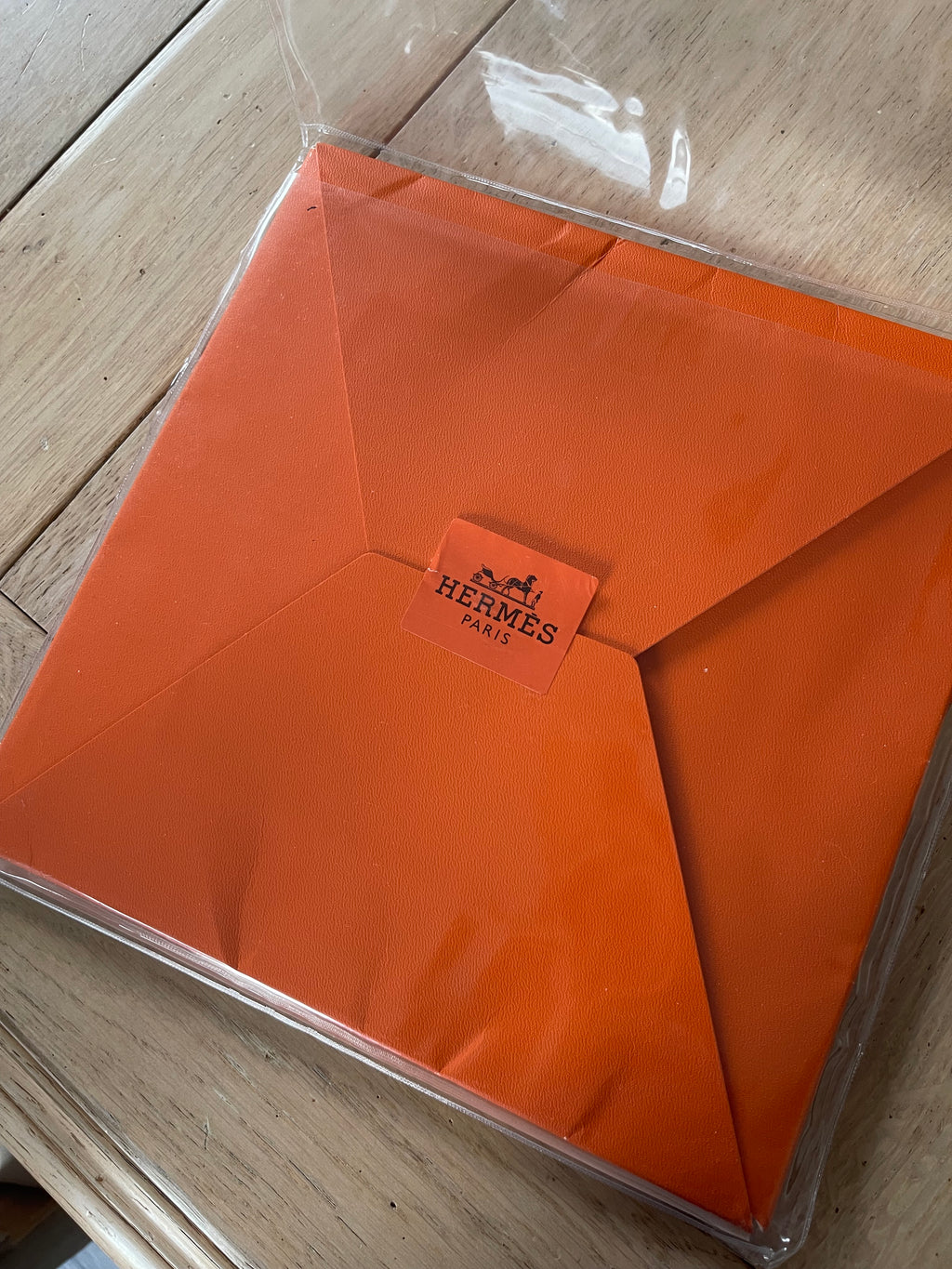 Foulard carré HERMÈS Musée Vivant signé Silk SCARF seide seda seta schal