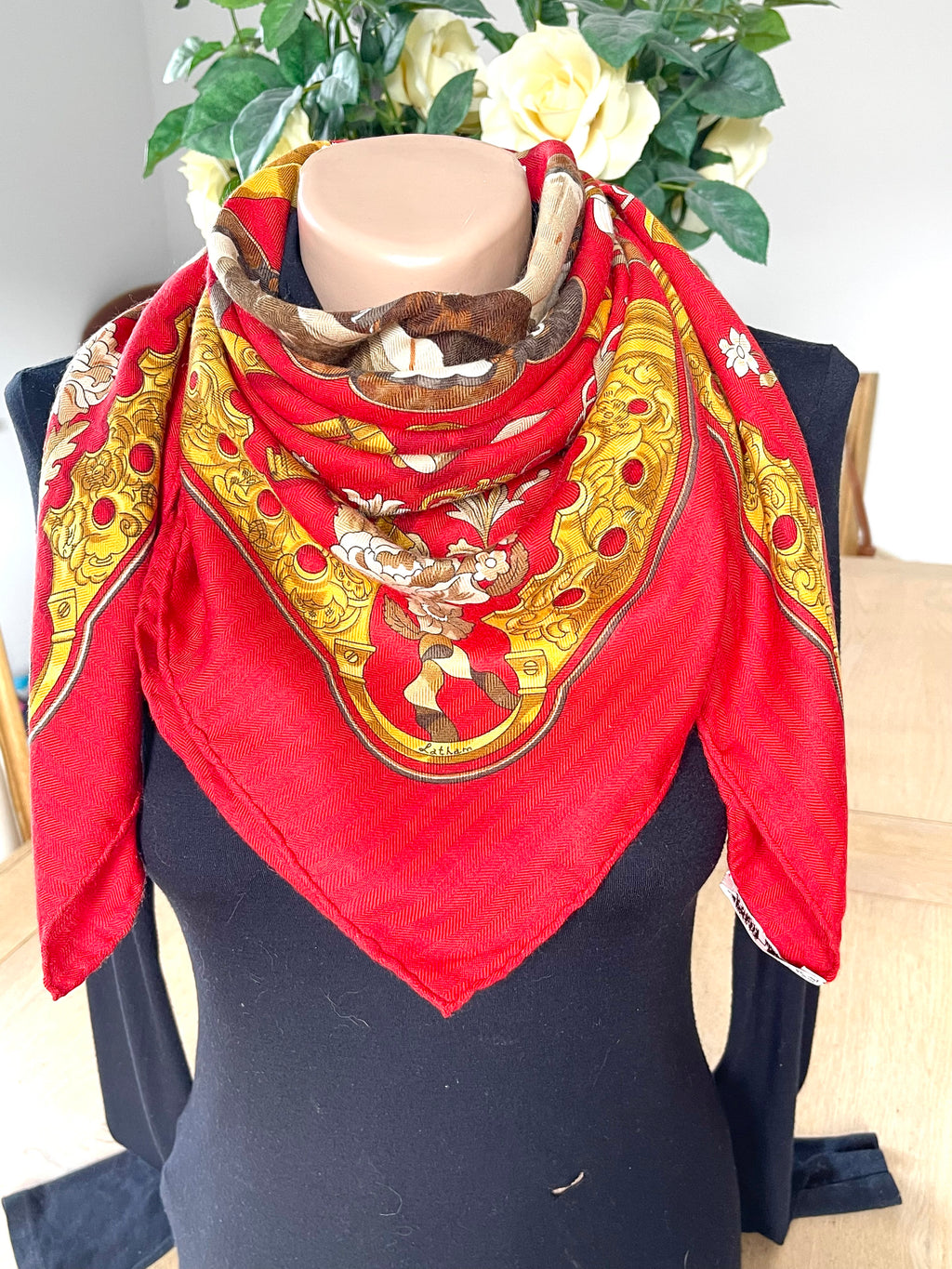 Foulard/Carré/Chale HERMÈS Cachemi-soie-Copeaux Silk SCARF seide seda seta schal