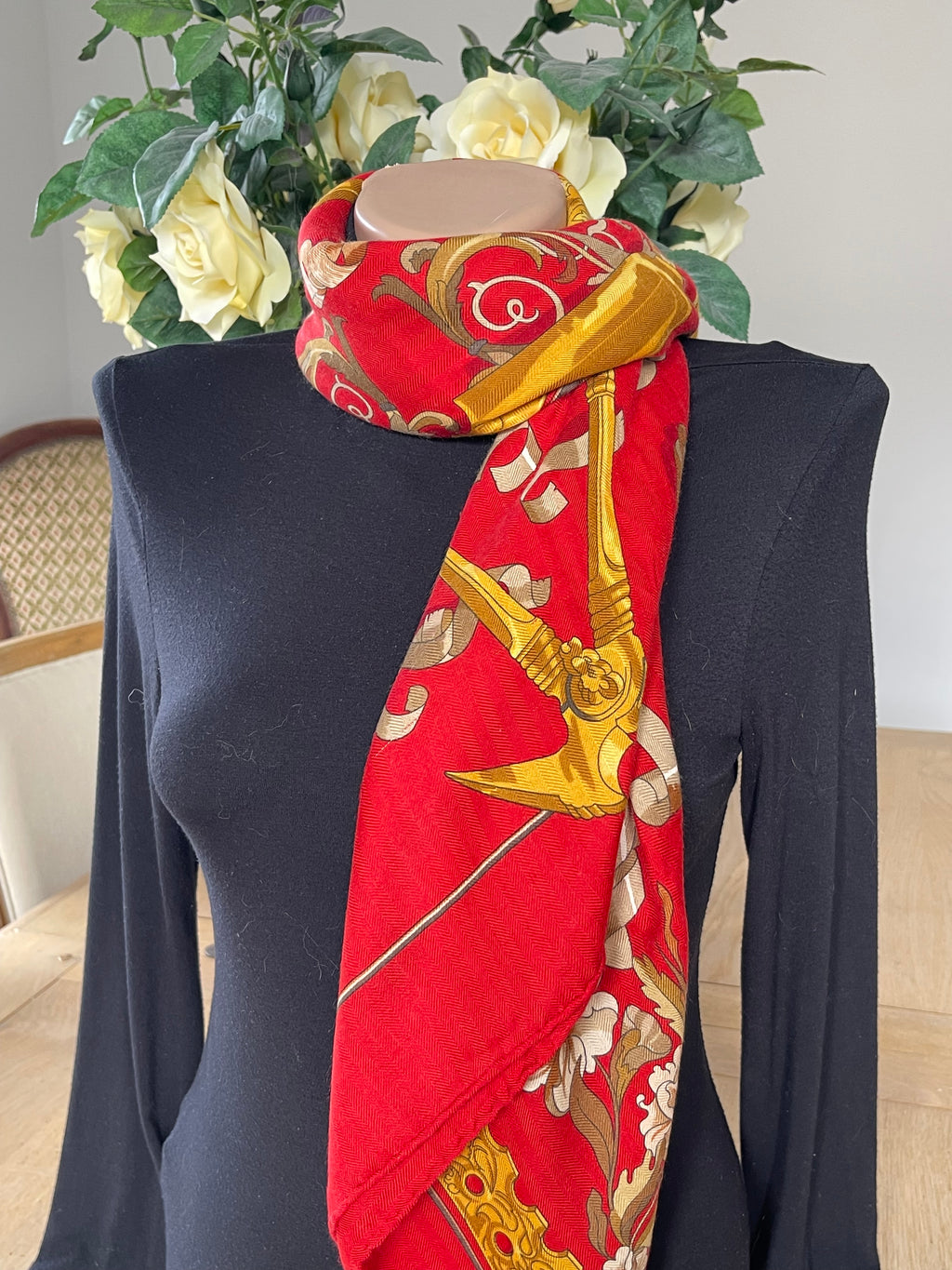 Foulard/Carré/Chale HERMÈS Cachemi-soie-Copeaux Silk SCARF seide seda seta schal