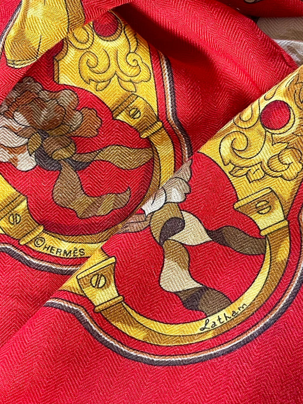 Foulard/Carré/Chale HERMÈS Cachemi-soie-Copeaux Silk SCARF seide seda seta schal