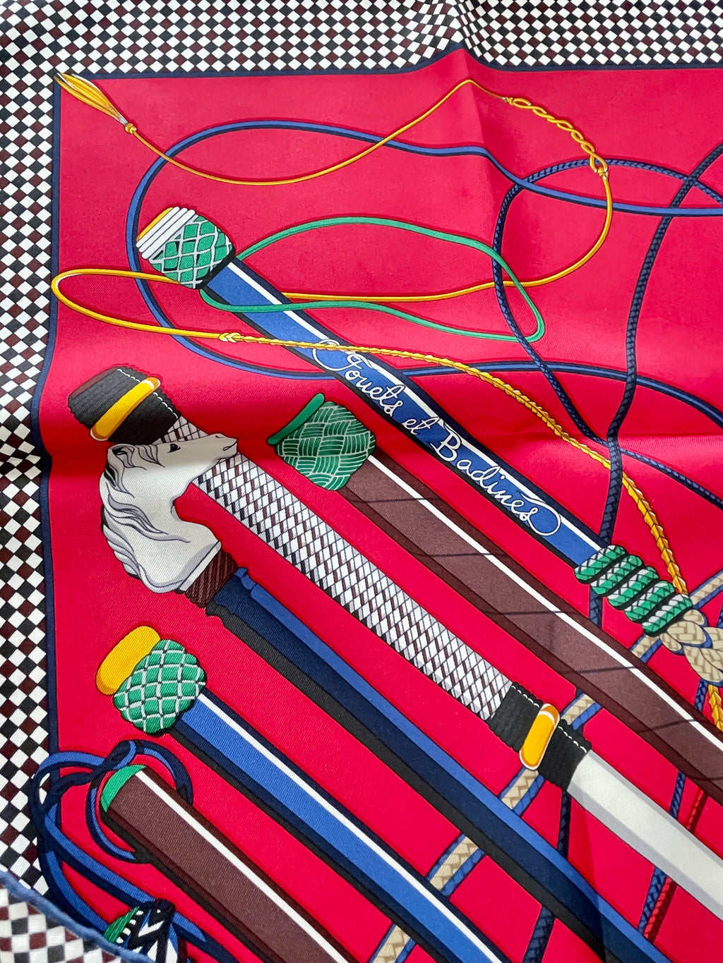 Foulard/Carré/Chale HERMÈS Musée Fouets et Badines signed by V.Jamin box