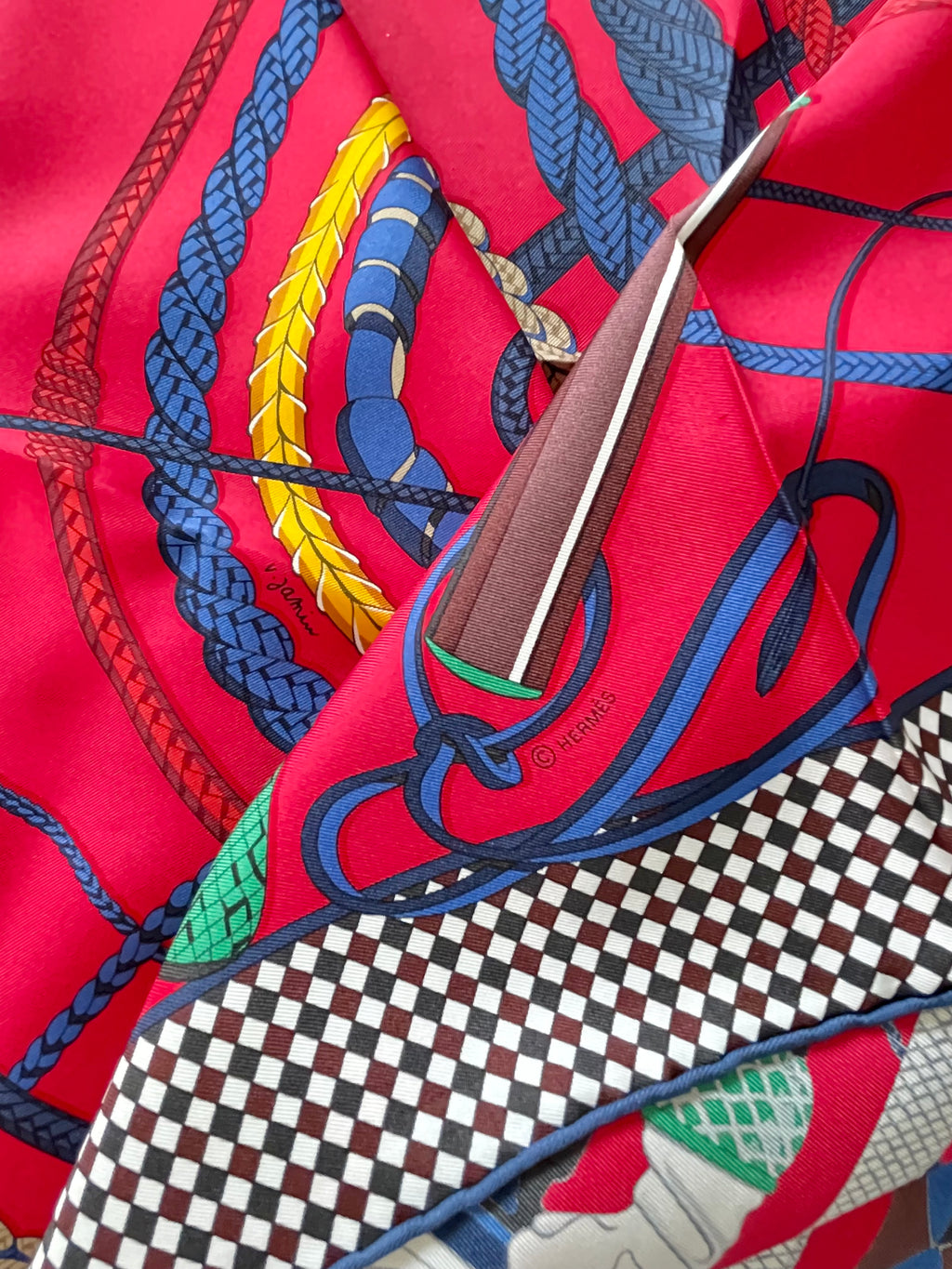 Foulard/Carré/Chale HERMÈS Musée Fouets et Badines signed by V.Jamin box