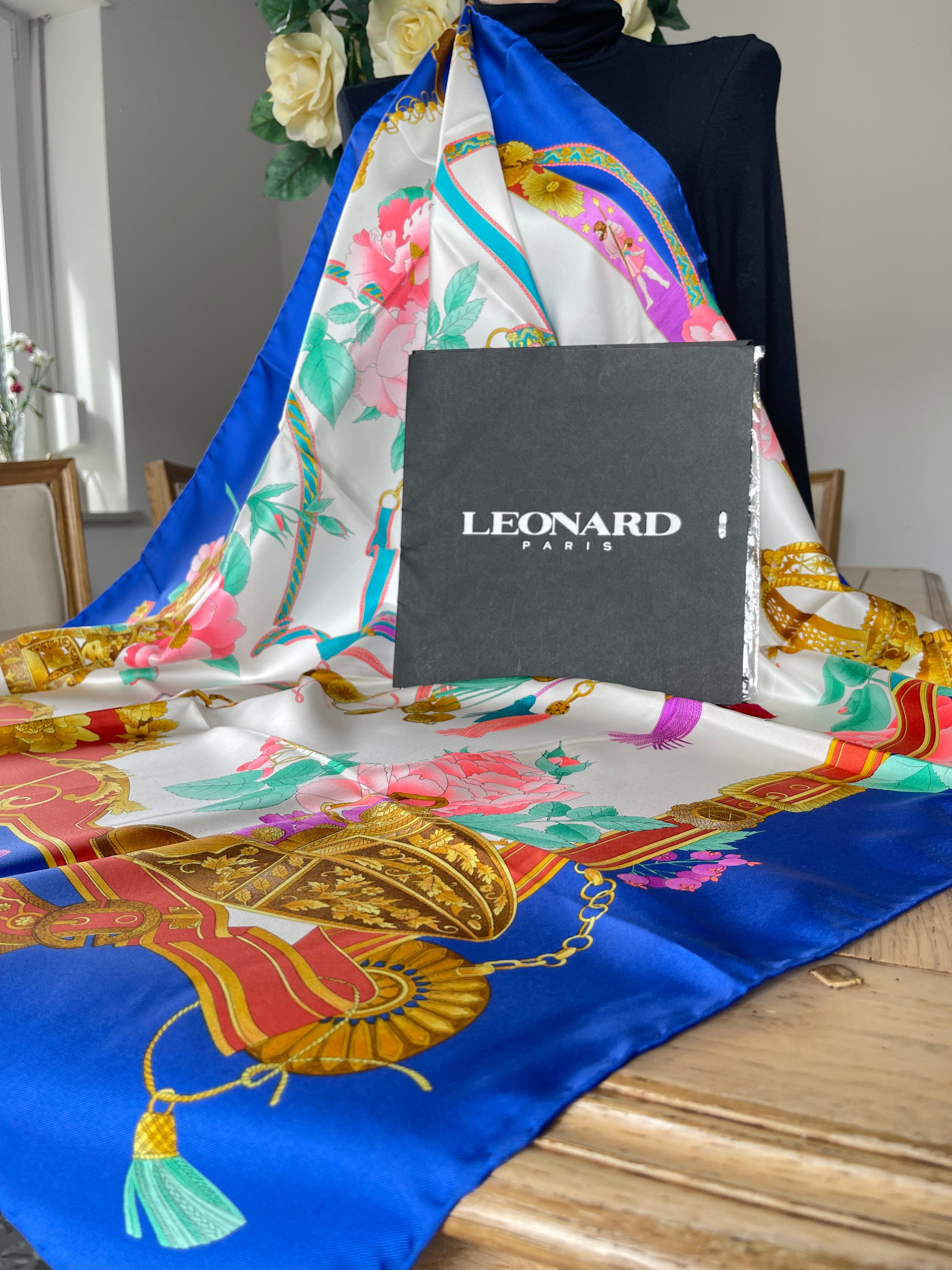 LEONARD foulard carré scarf schal seide soie silk