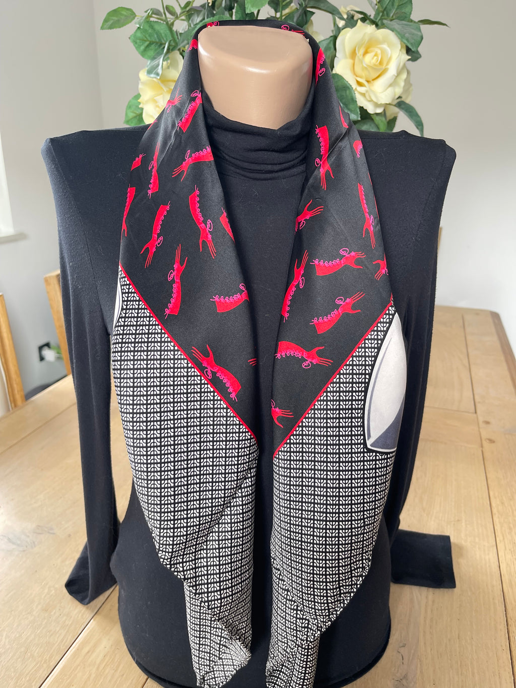UNGARO foulard carré scarf silk soie seide schal