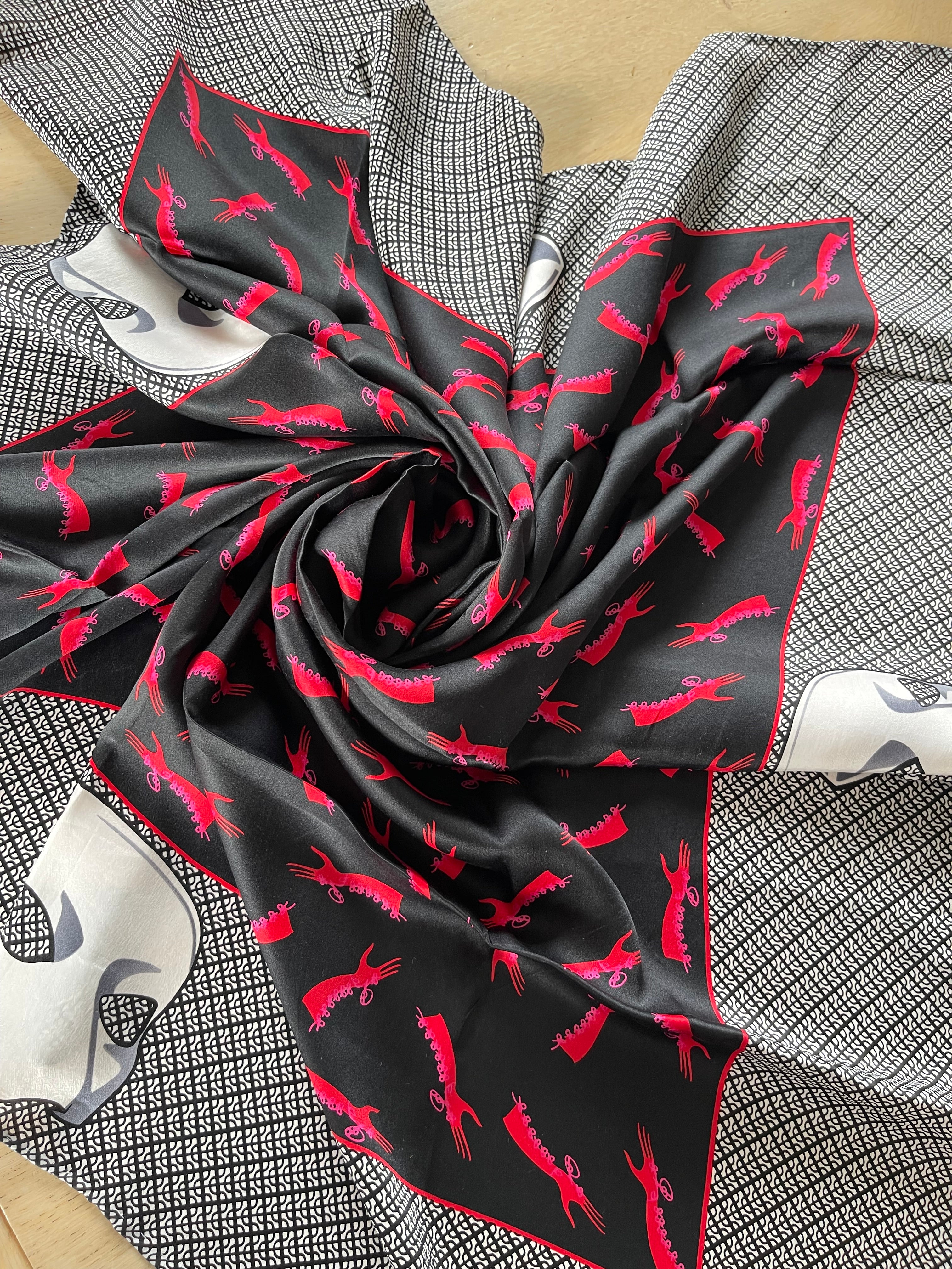 UNGARO foulard carré scarf silk soie seide schal