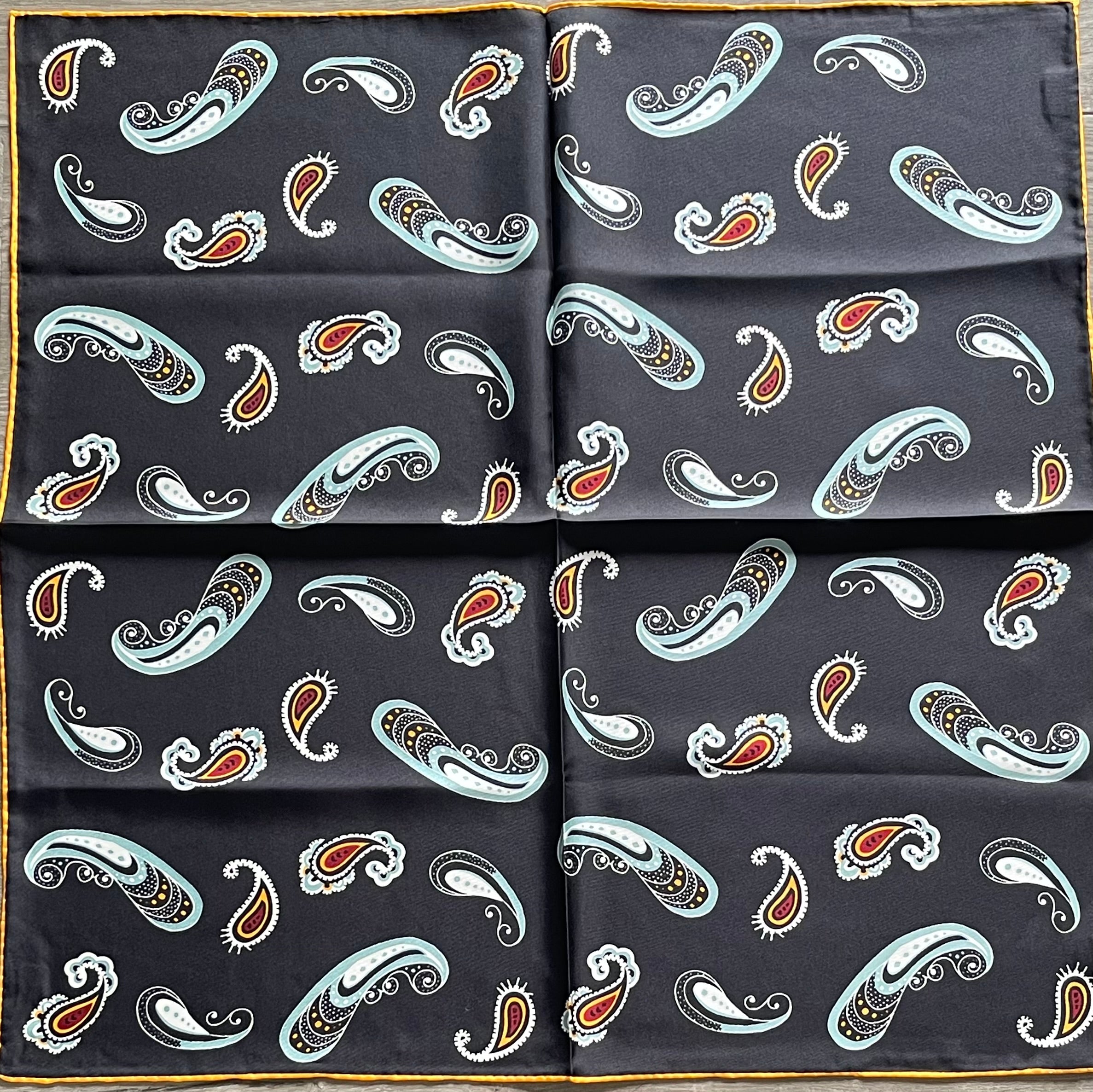 Black scarf carré carré foulard silk seide