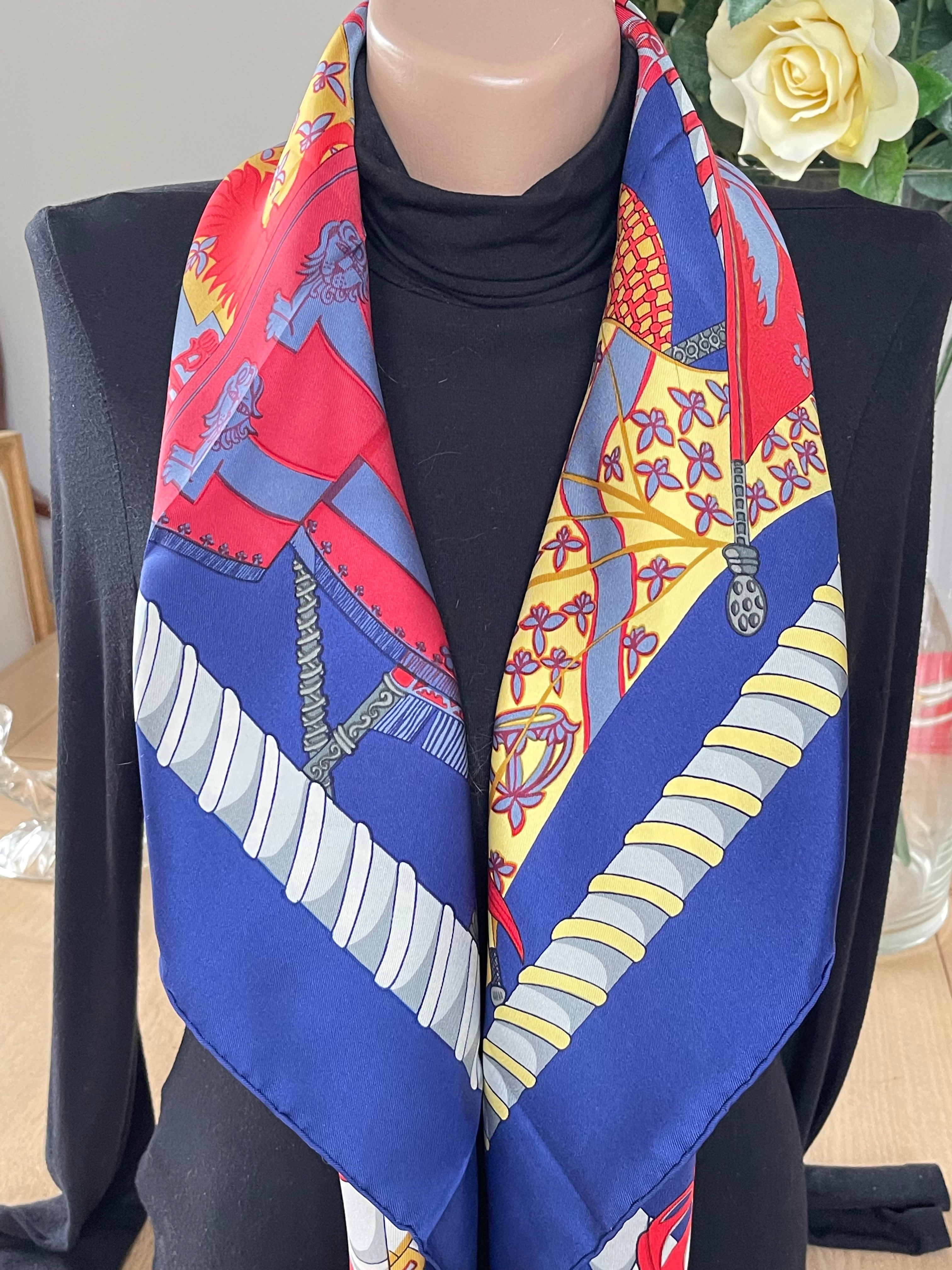 HERMES foulard carré schal scarf seide silk soie