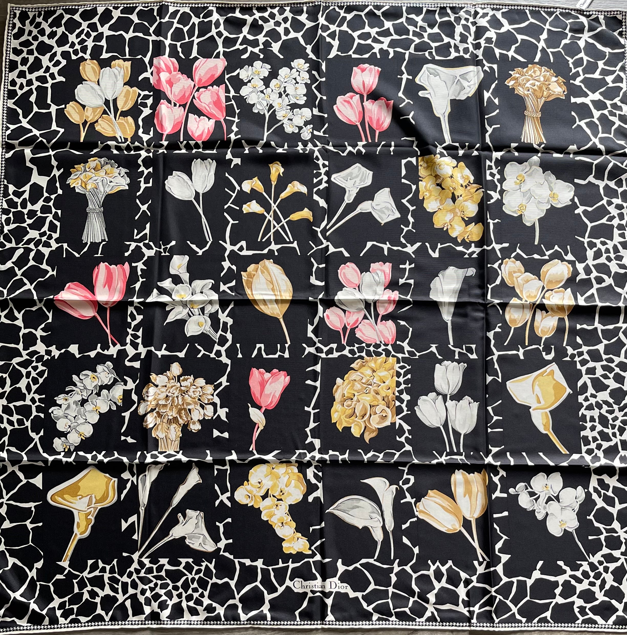 CHRISTIAN DIOR carré foulard scarf schal sjaal seide silk soie