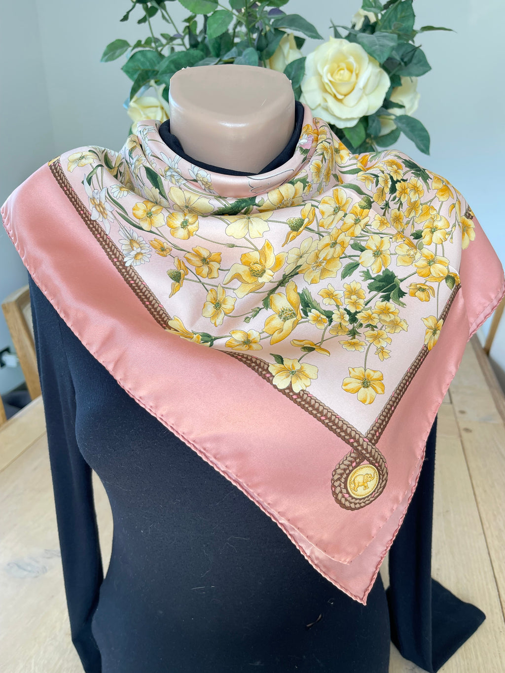 Foulard carré HUNTING WORLD seide schal silk soie